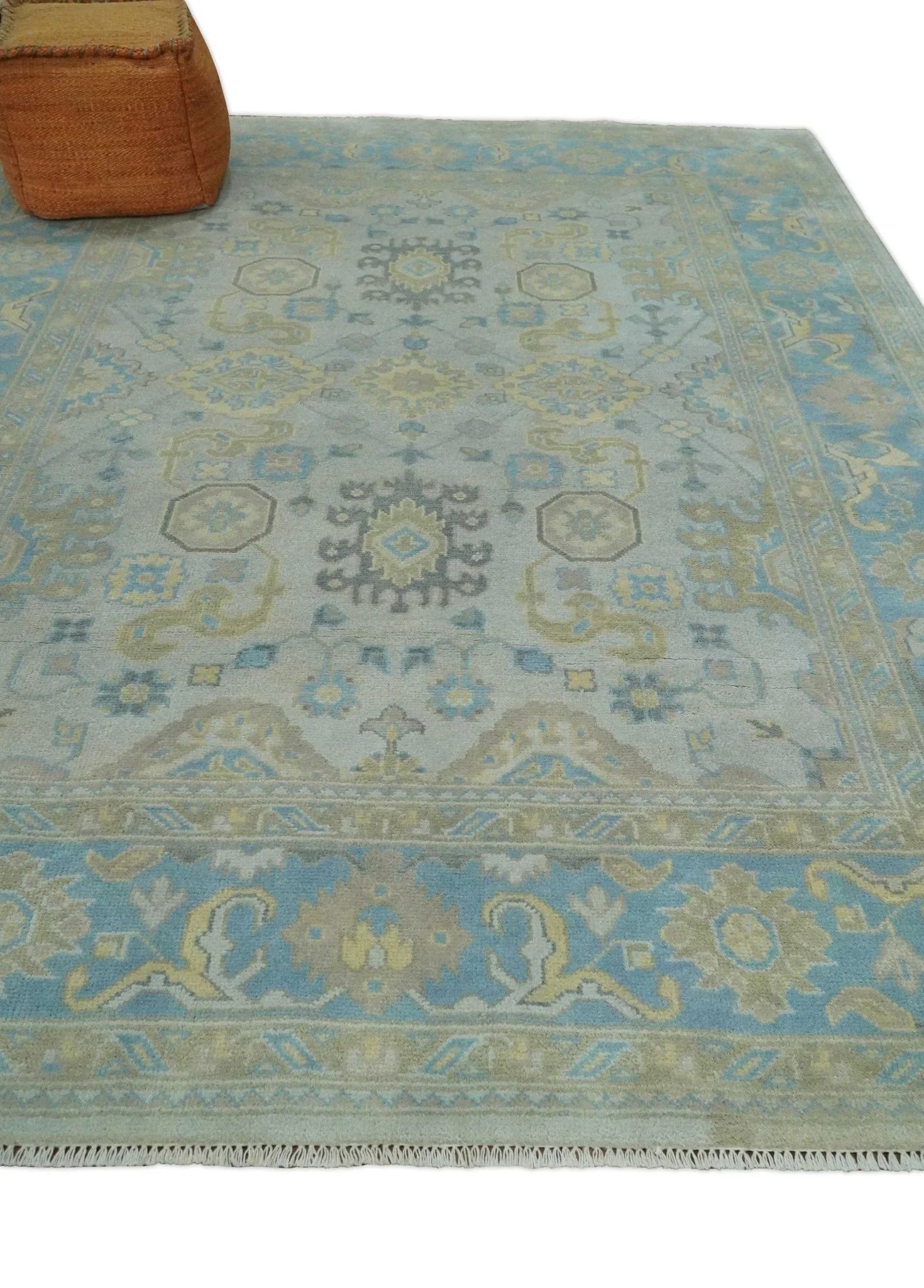 Hand Knotted 8x10 Ivory, Blue and Beige Floral Oushak Persian Wool Area Rug | TRDCP1174810 - Image 3