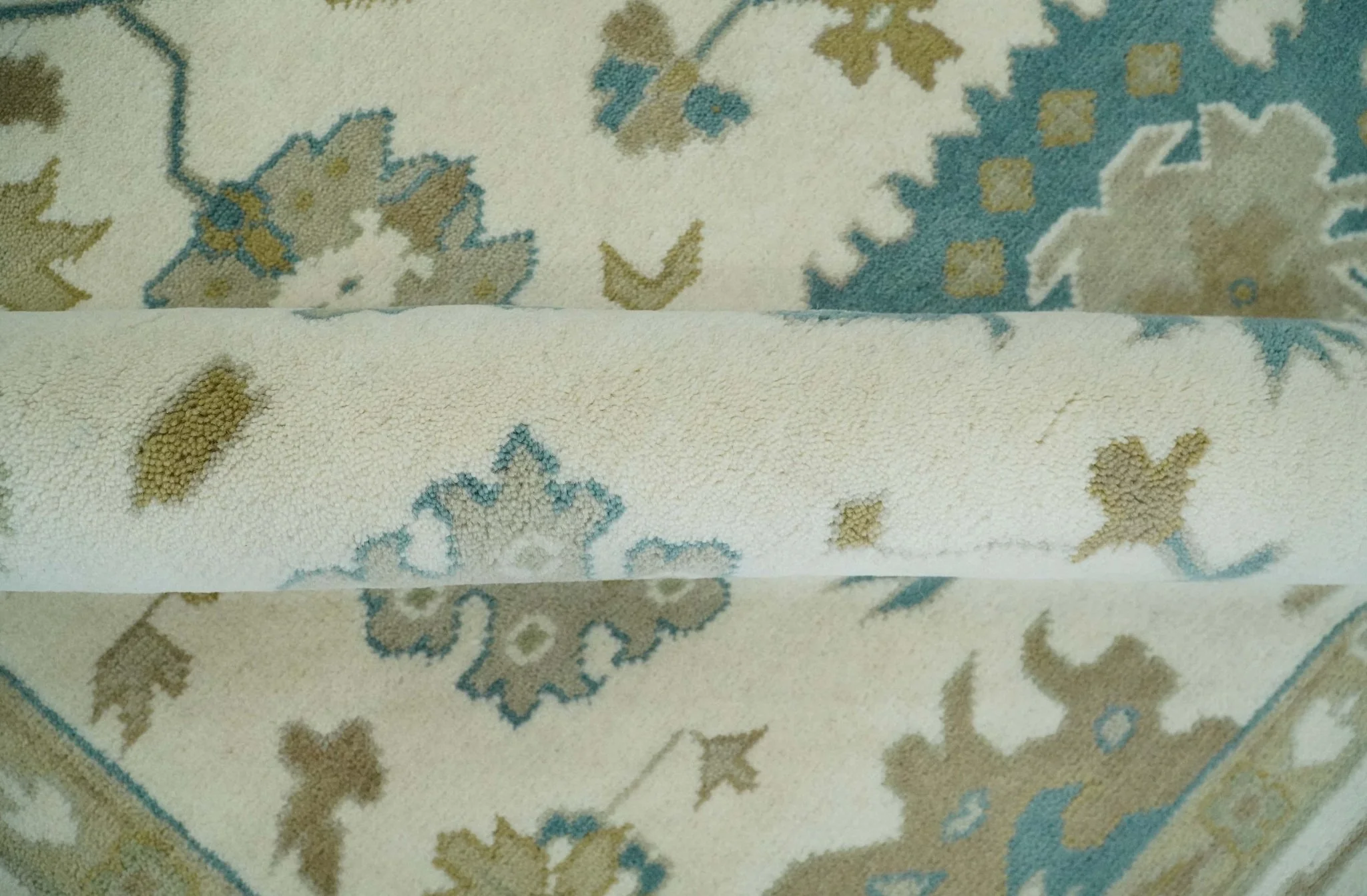 Hand Knotted 8x10 Ivory, Blue and Brown Floral Oushak Persian Wool Area Rug | TRDCP1075810 - Image 6