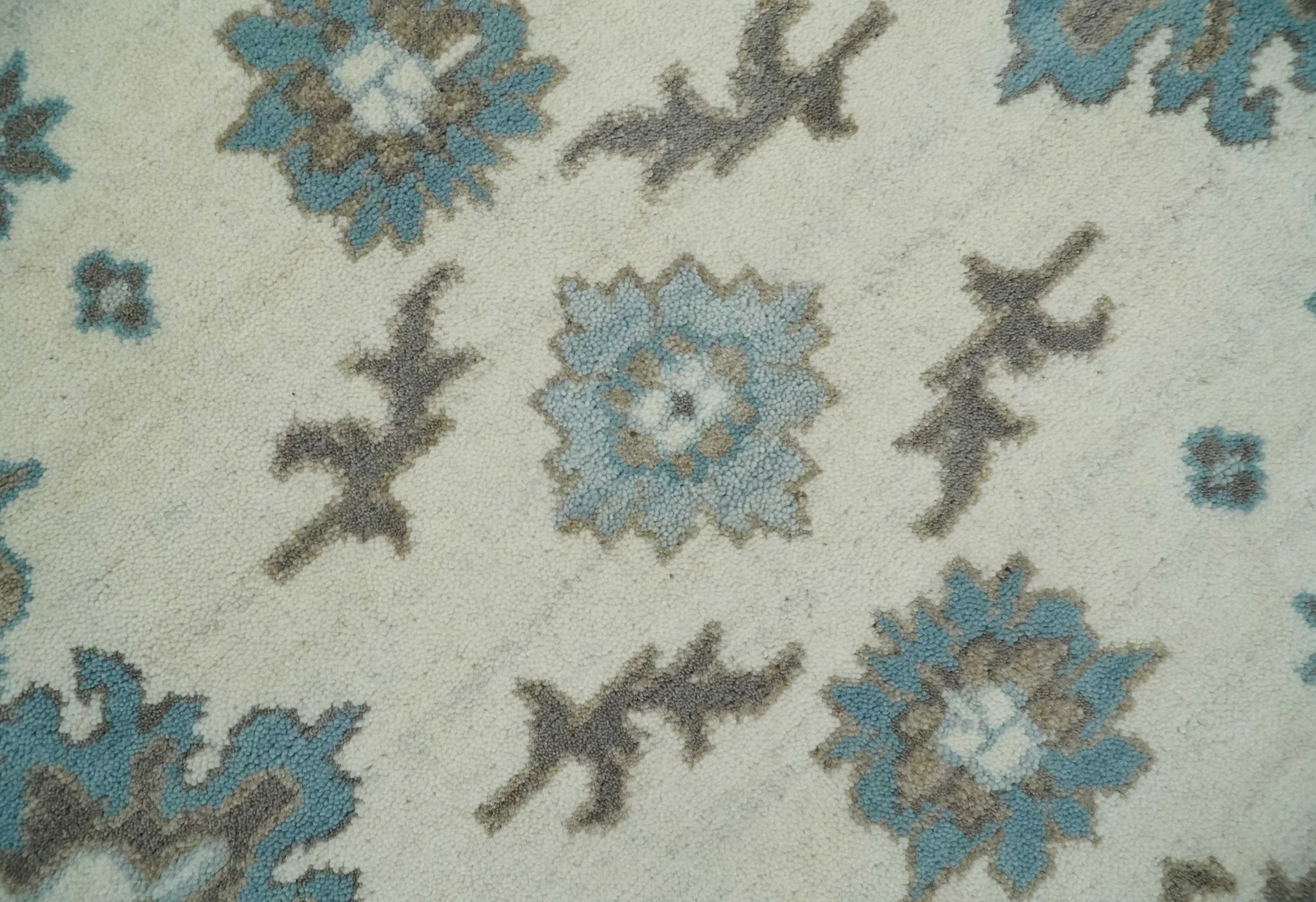 Hand Knotted 8x10 Ivory, Blue and Brown Traditional Oushak Persian Wool Area Rug | TRDCP1142810 - Image 4