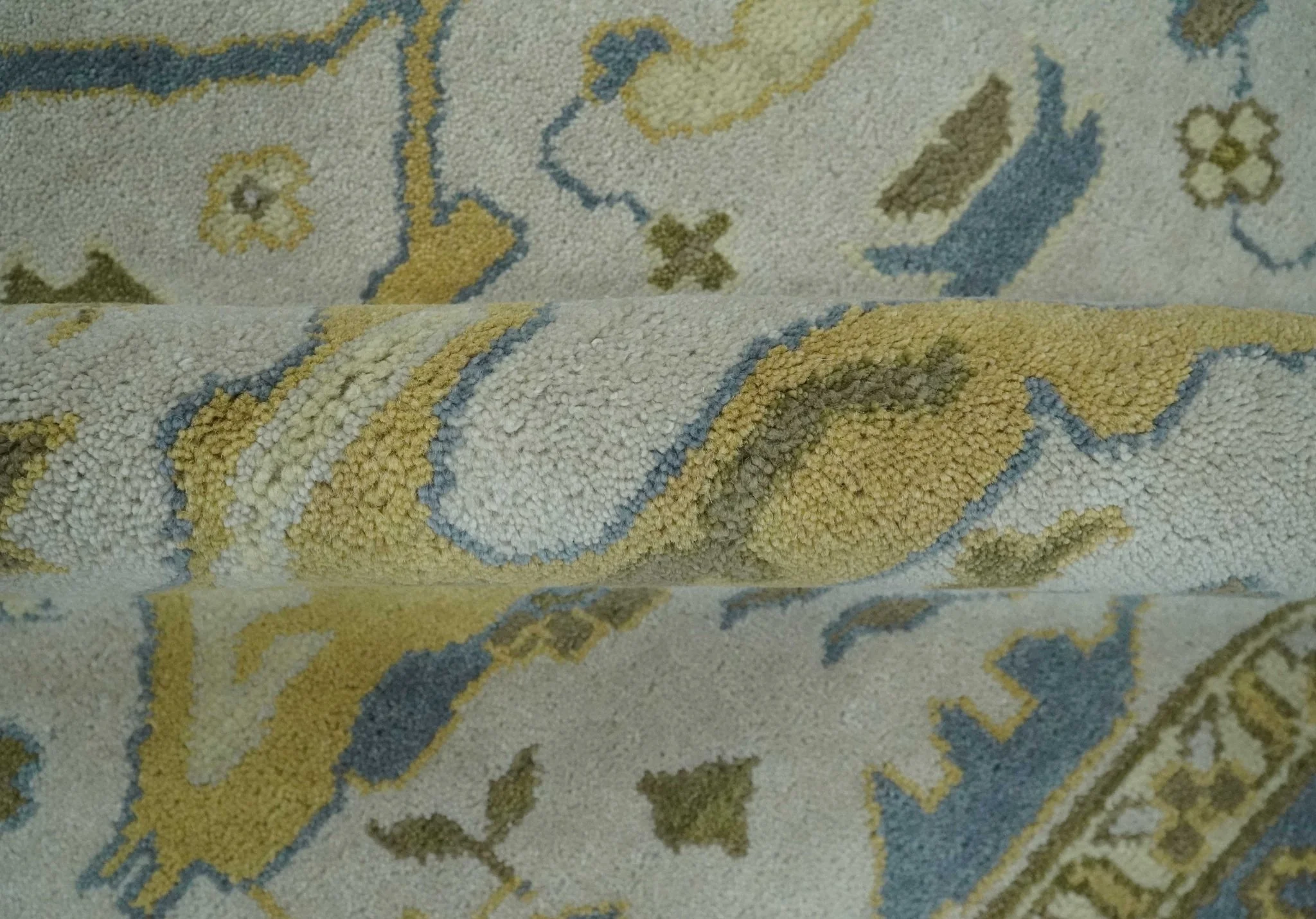 Hand Knotted 8x10 Oriental Oushak Ivory, Beige and Gray Wool Area Rug - Image 7