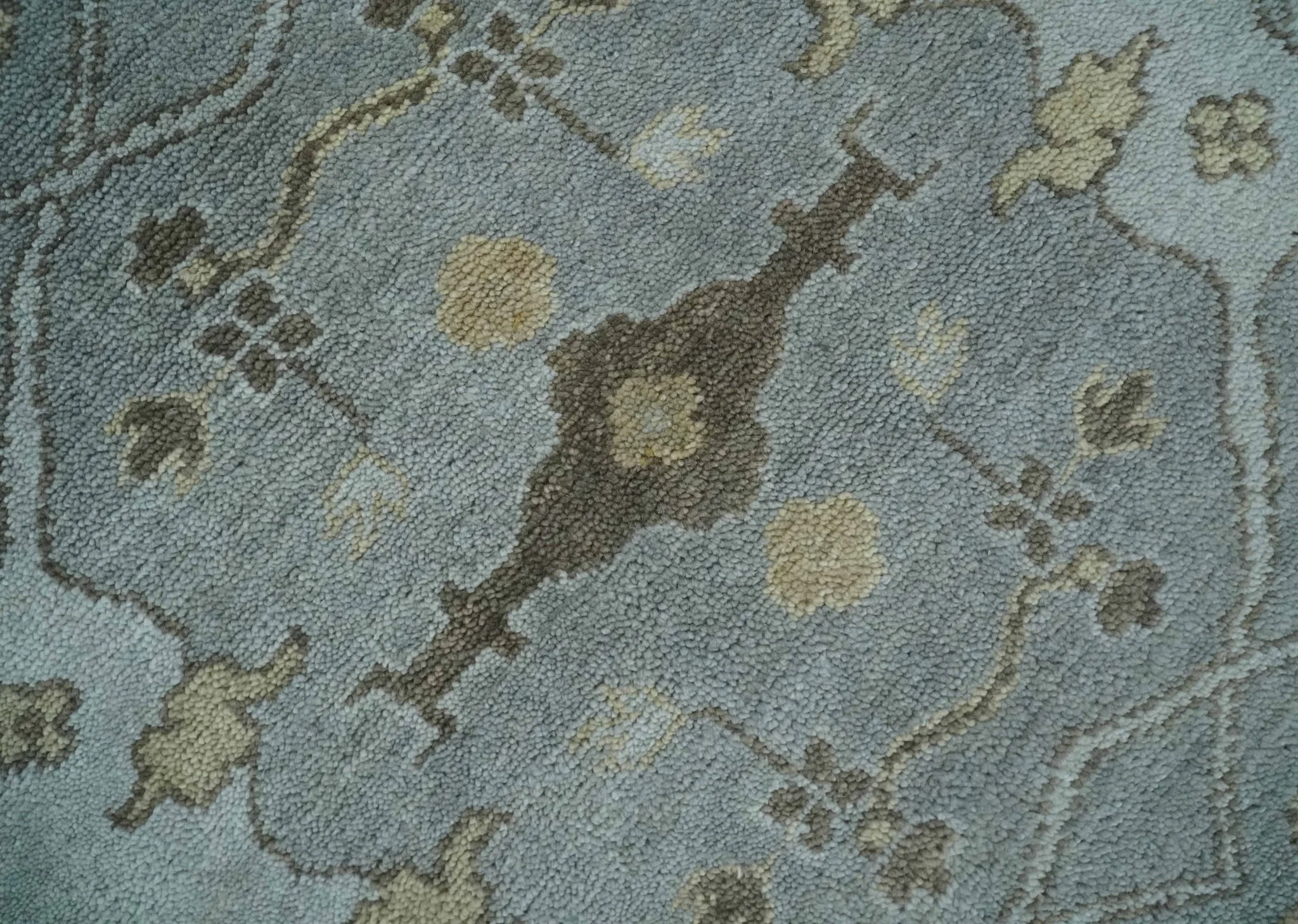 Hand Knotted 8x10 Oriental Oushak Silver and Beige Wool Area Rug | TRDCP1198810 - Image 4