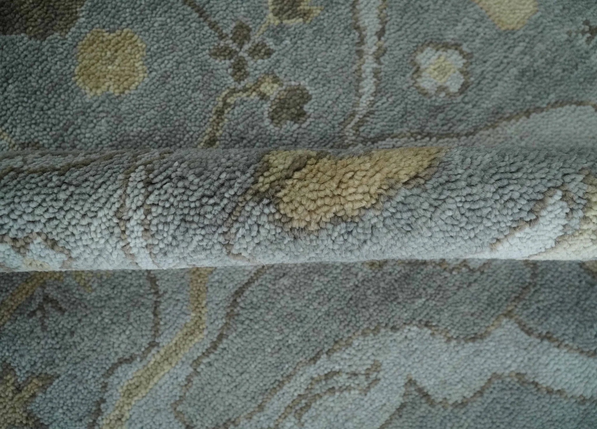 Hand Knotted 8x10 Oriental Oushak Silver and Beige Wool Area Rug | TRDCP1198810 - Image 6