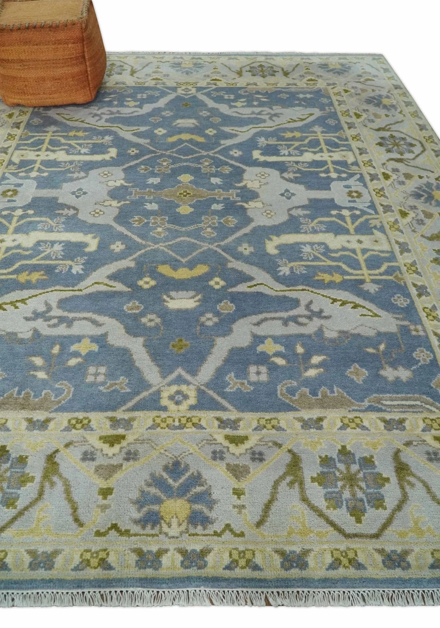 Hand Knotted 8x10 Vintage style Oriental Oushak Gray, Silver and Beige Wool Area Rug - Image 3