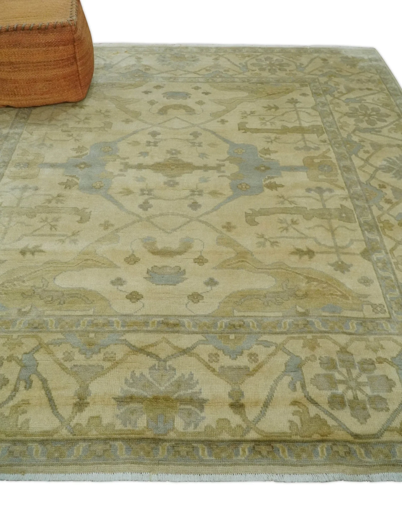 Hand Knotted 8x8 Oriental Oushak Ivory, Beige and Gray Wool Area Rug - Image 3