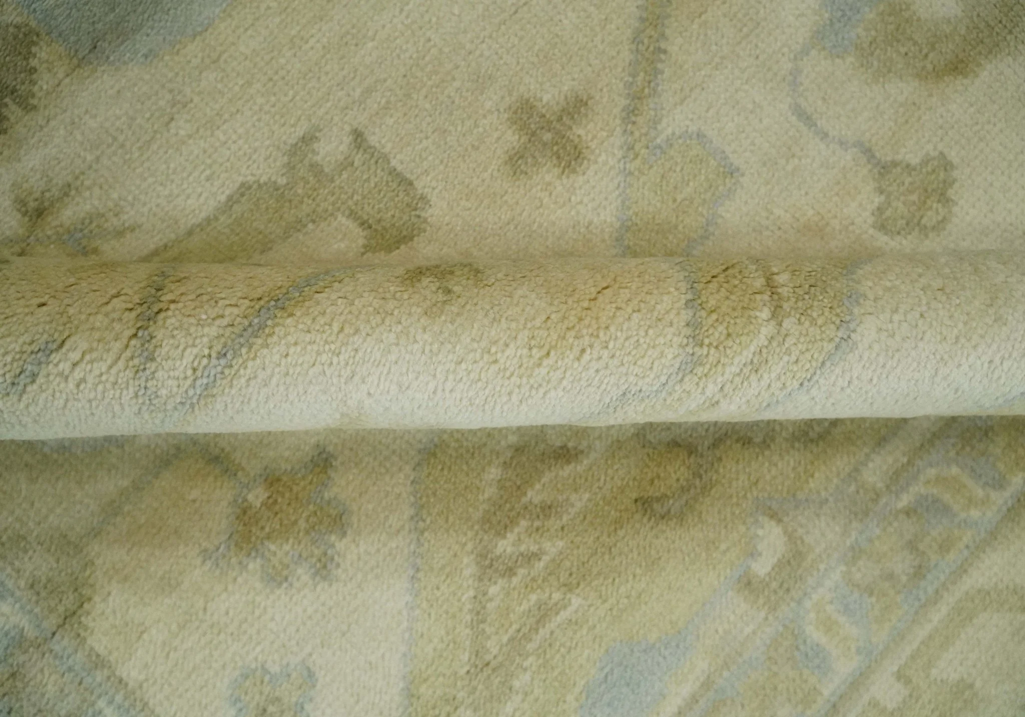 Hand Knotted 8x8 Oriental Oushak Ivory, Beige and Gray Wool Area Rug - Image 6
