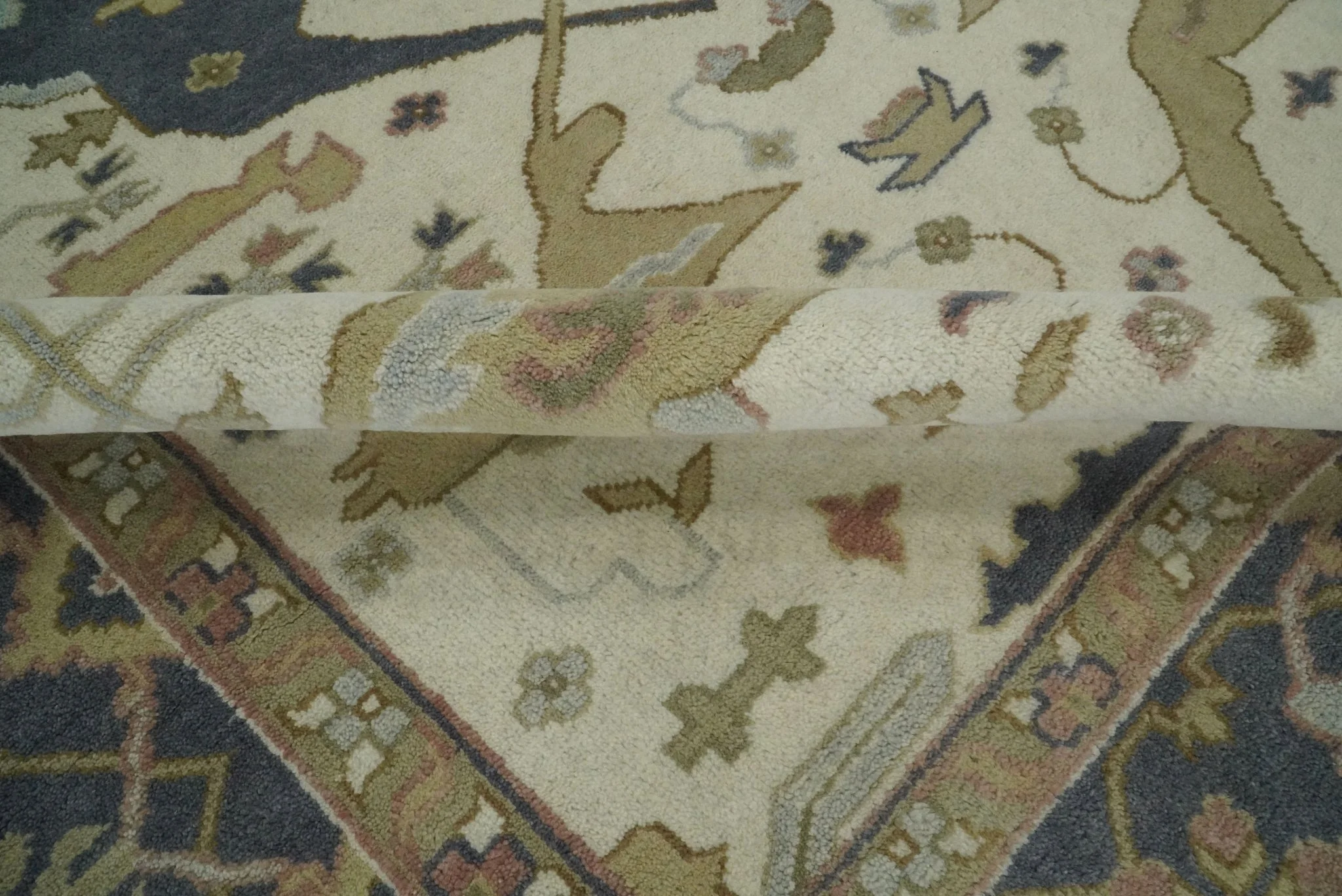 Hand Knotted 9x12 Persian Oushak Beige and Charcoal Wool Large Rug | TRDCP82912 - Image 10