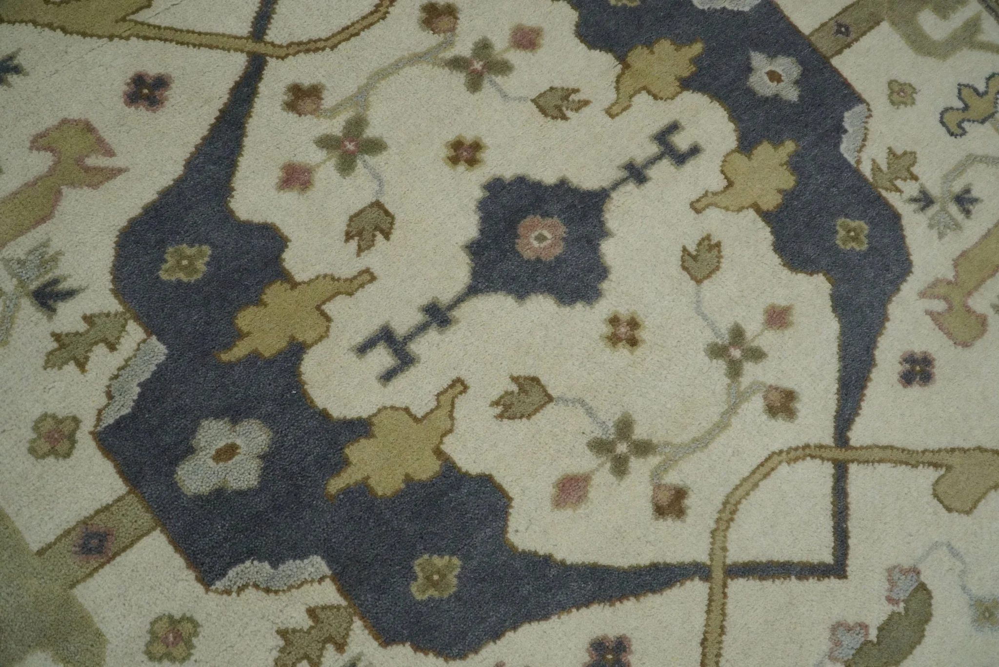 Hand Knotted 9x12 Persian Oushak Beige and Charcoal Wool Large Rug | TRDCP82912 - Image 3