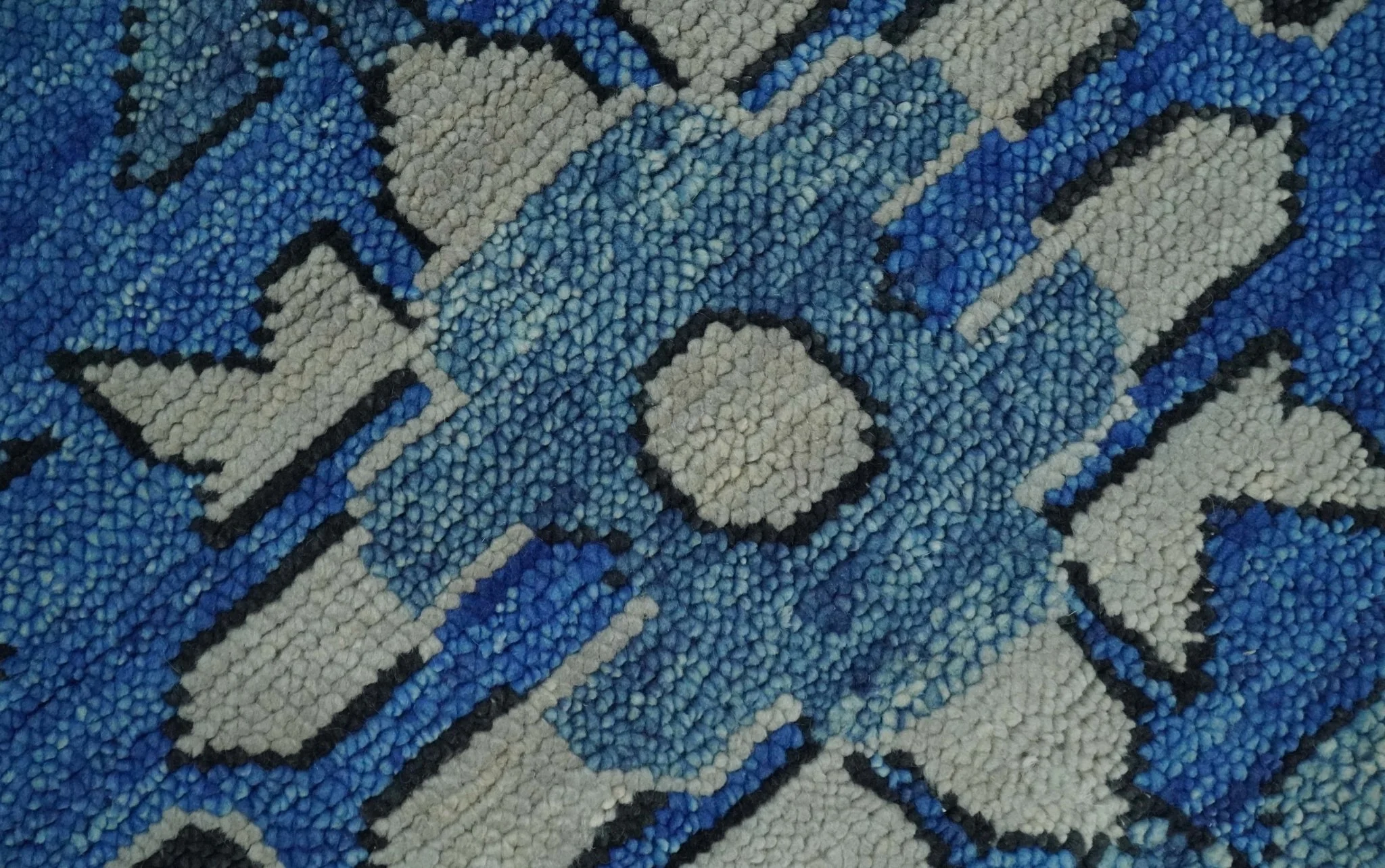 Blue, Black and Ivory Hand Knotted Antique Traditional Heriz Serapi Multi Size Wool Area Rug - Image 4