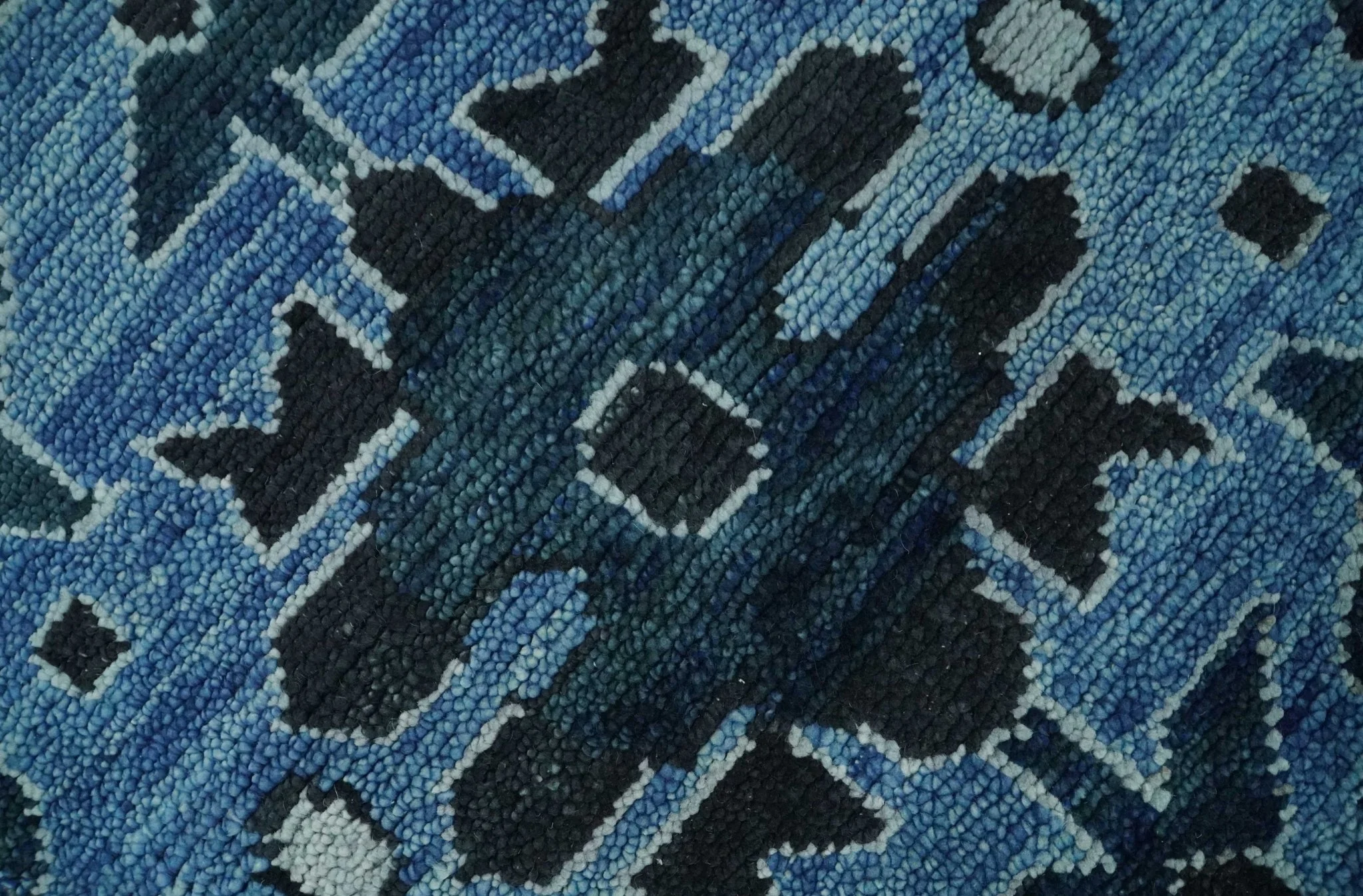 Hand Knotted Antique 8x10 Silver, Blue and Black Traditional Heriz Serapi Wool Rug | TRDCP873810 - Image 4
