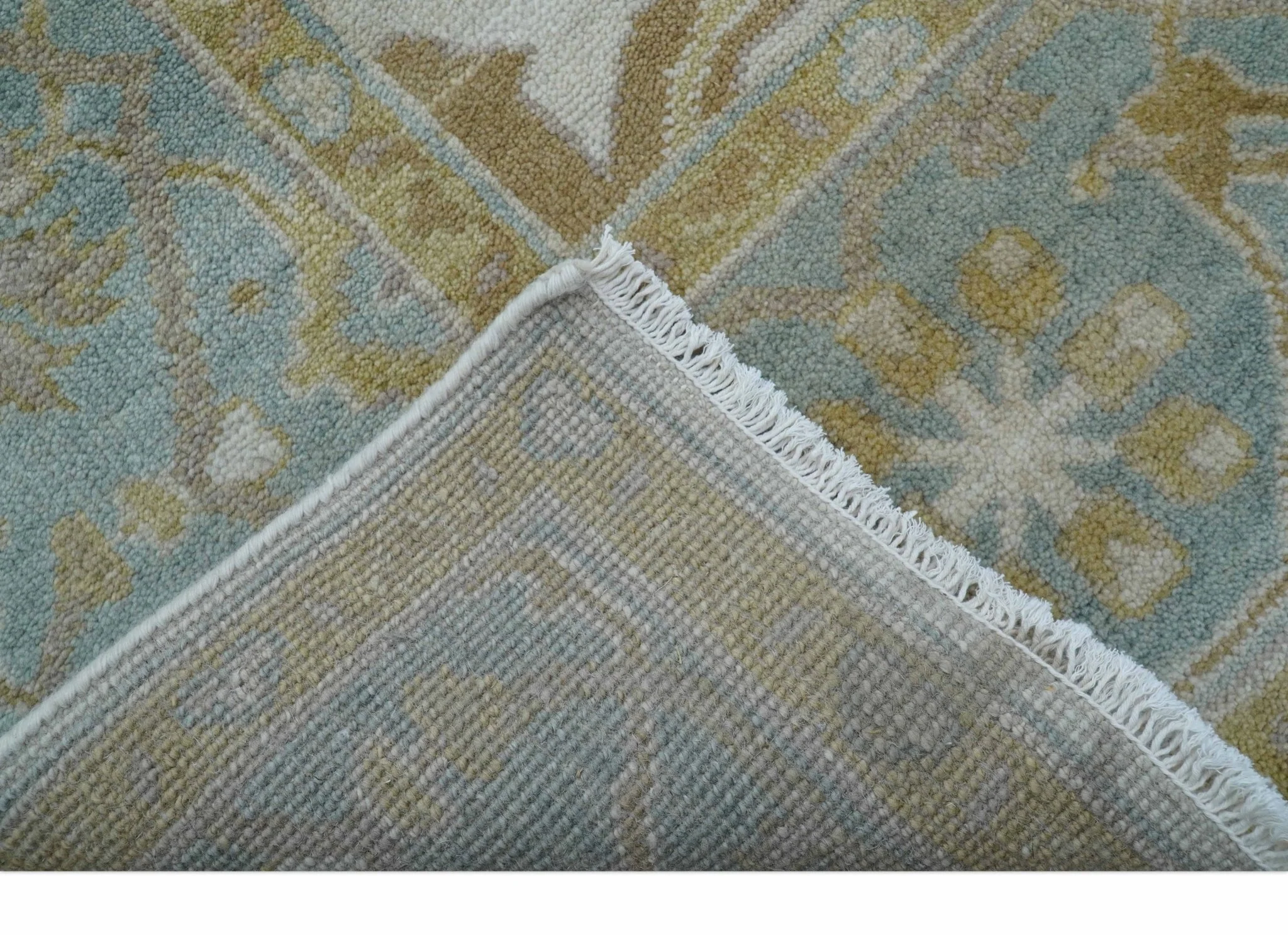Hand Knotted Beige And Blue Traditional Oushak Design 6x9 Wool Rug - Image 4
