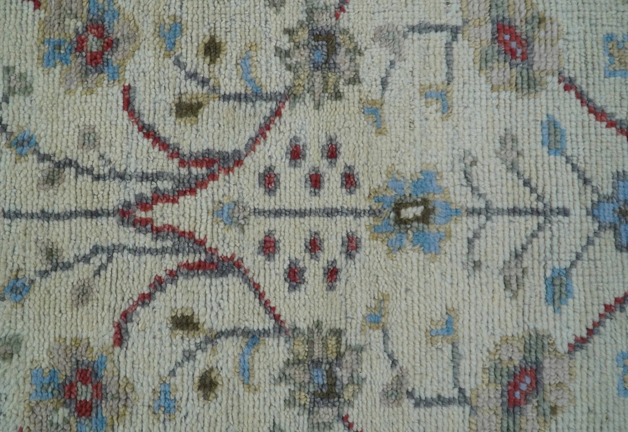3x5 Hand knotted Beige And Blue Traditional Design Wool Area Rug - Image 4