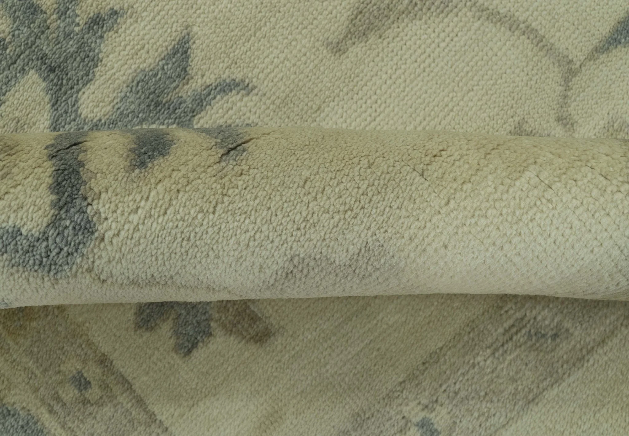 Hand Knotted Beige And Blue Traditional Oushak Design 9x11 Wool Area Rug - Image 4