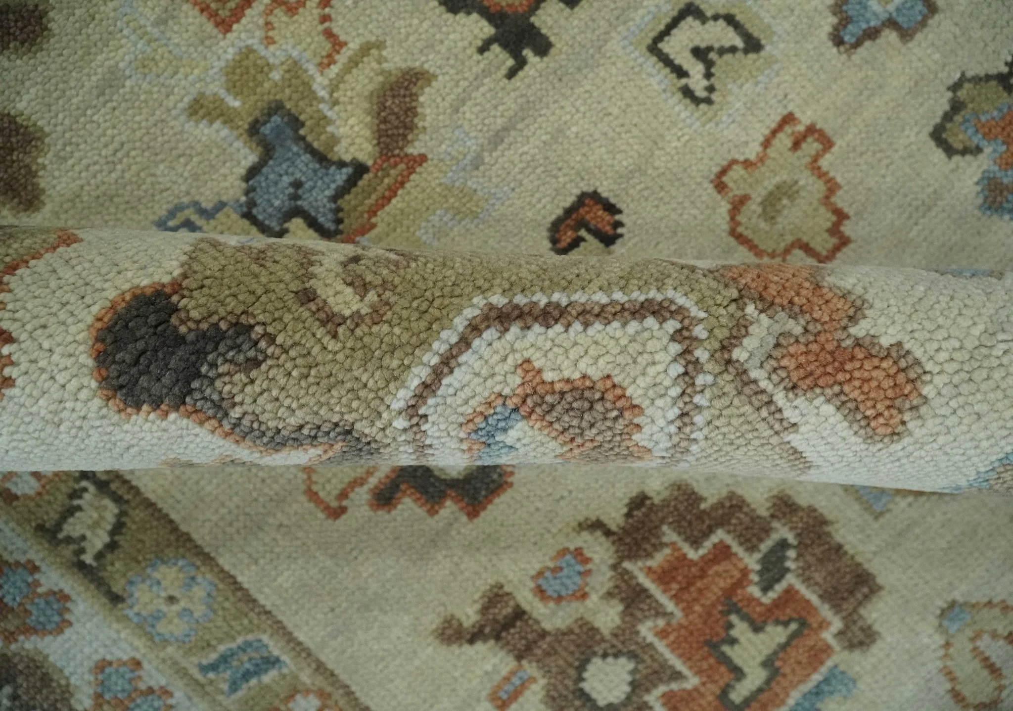 Hand Knotted Beige and Ivory Multi Size Traditional Oushak Wool Area Rug - Image 6