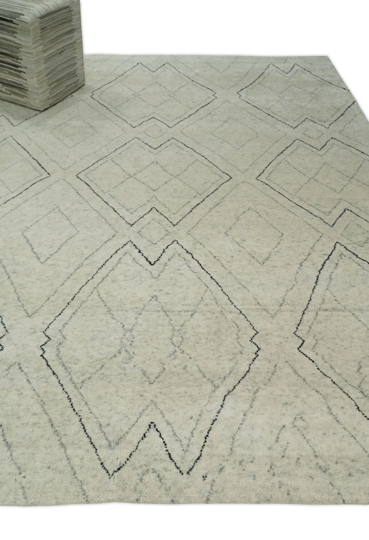 Hand Knotted Beige, Gray and Black 8x10 Trellis Moroccan Rug Made with Fine Wool | TRDCP646810 - Image 3