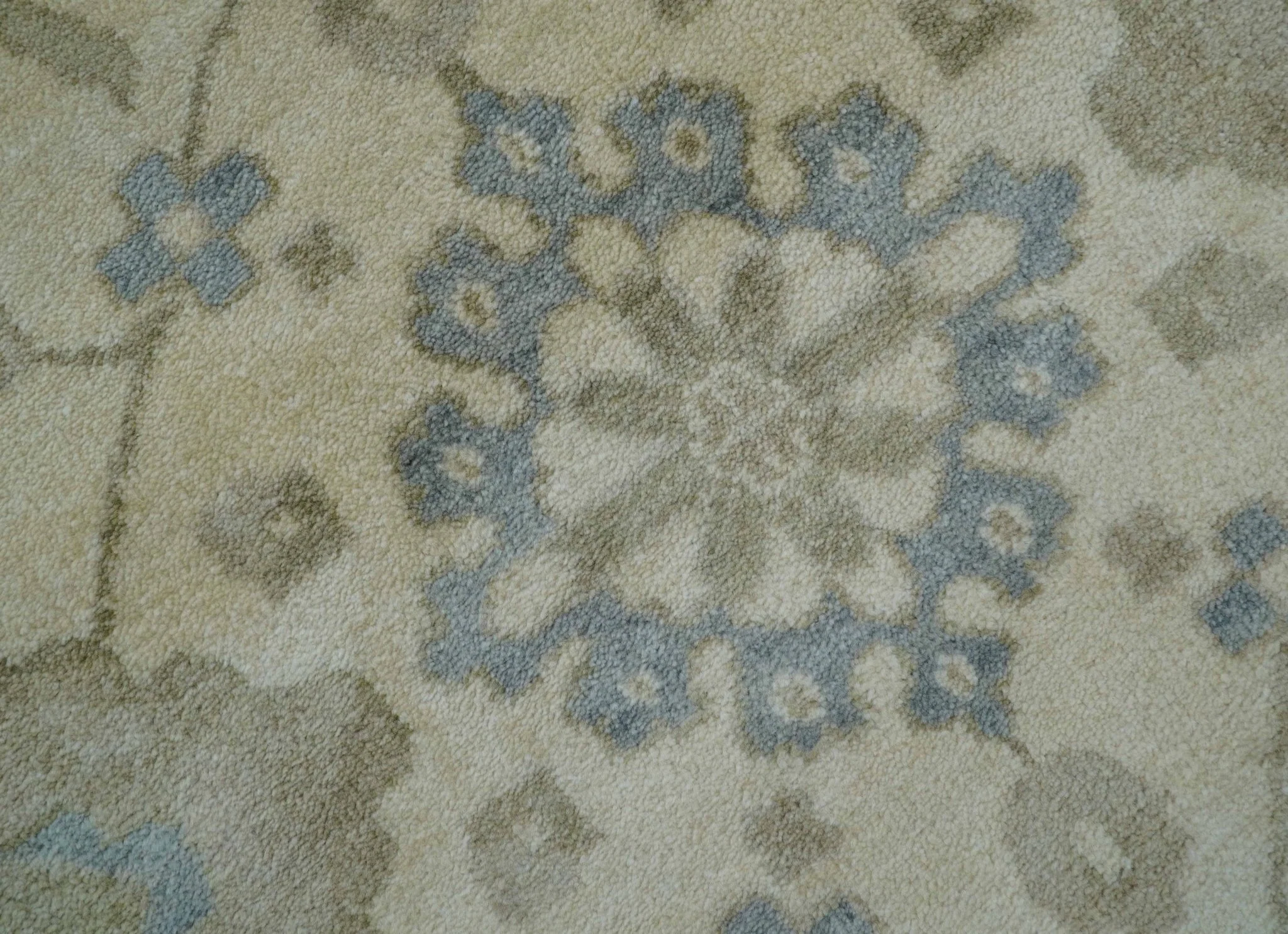 Hand Knotted Beige Traditional Oushak Design 9x12 Wool Rug - Image 8