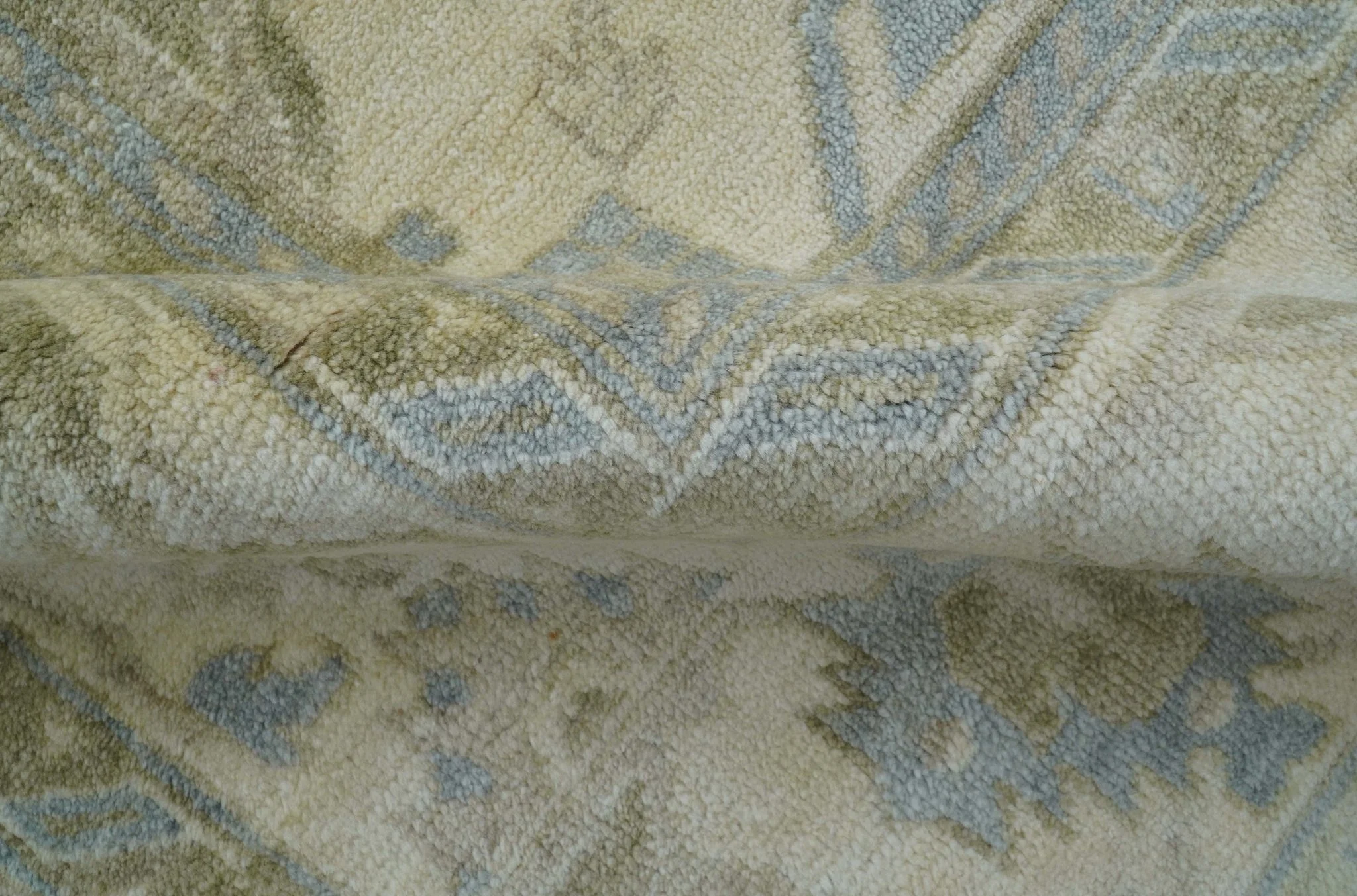 Hand Knotted Beige Traditional Oushak Design 9x12 Wool Rug - Image 9