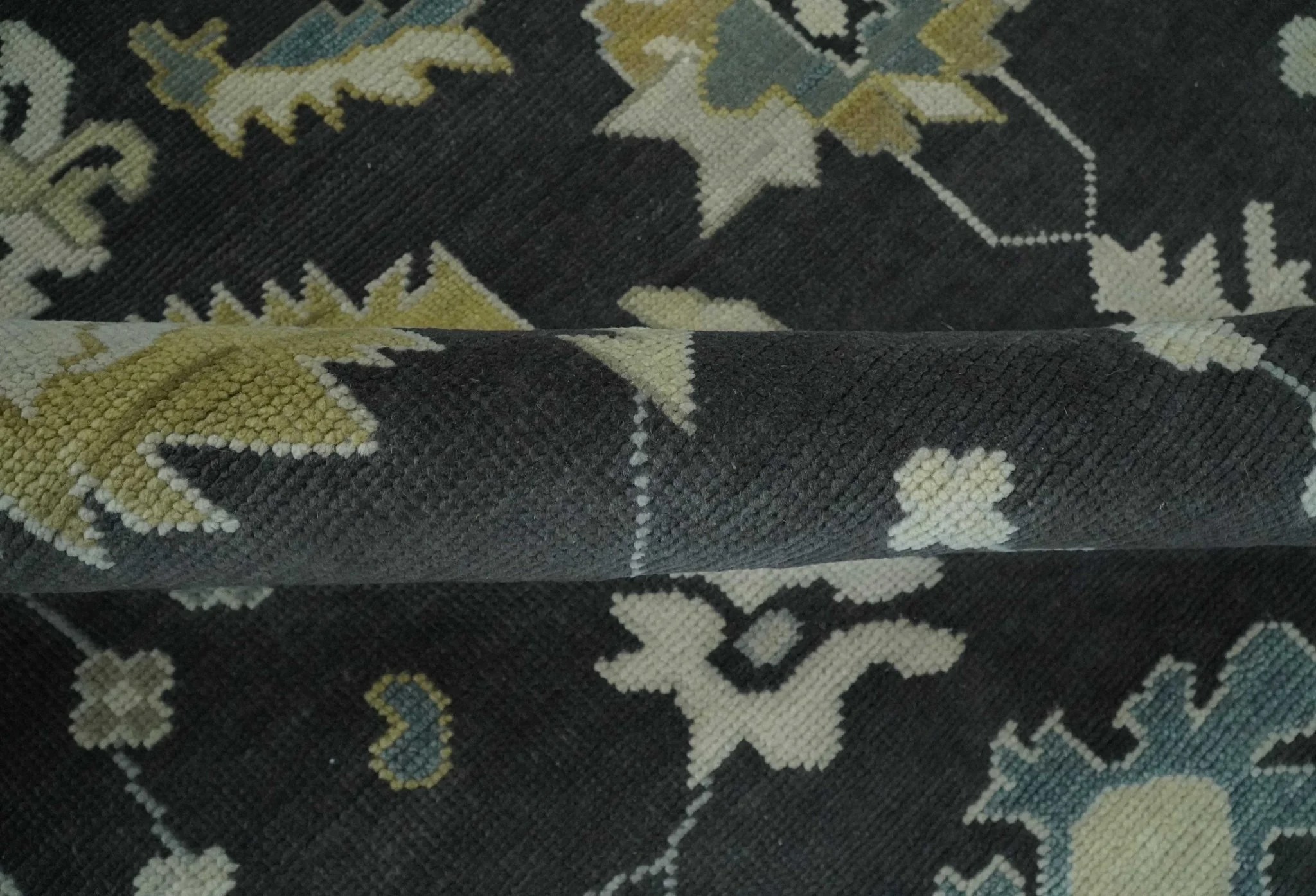8x10, 9x12, 10x14 and 12x15 Hand Knotted Black, Beige and Silver Traditional Oushak Wool Rug - Image 6