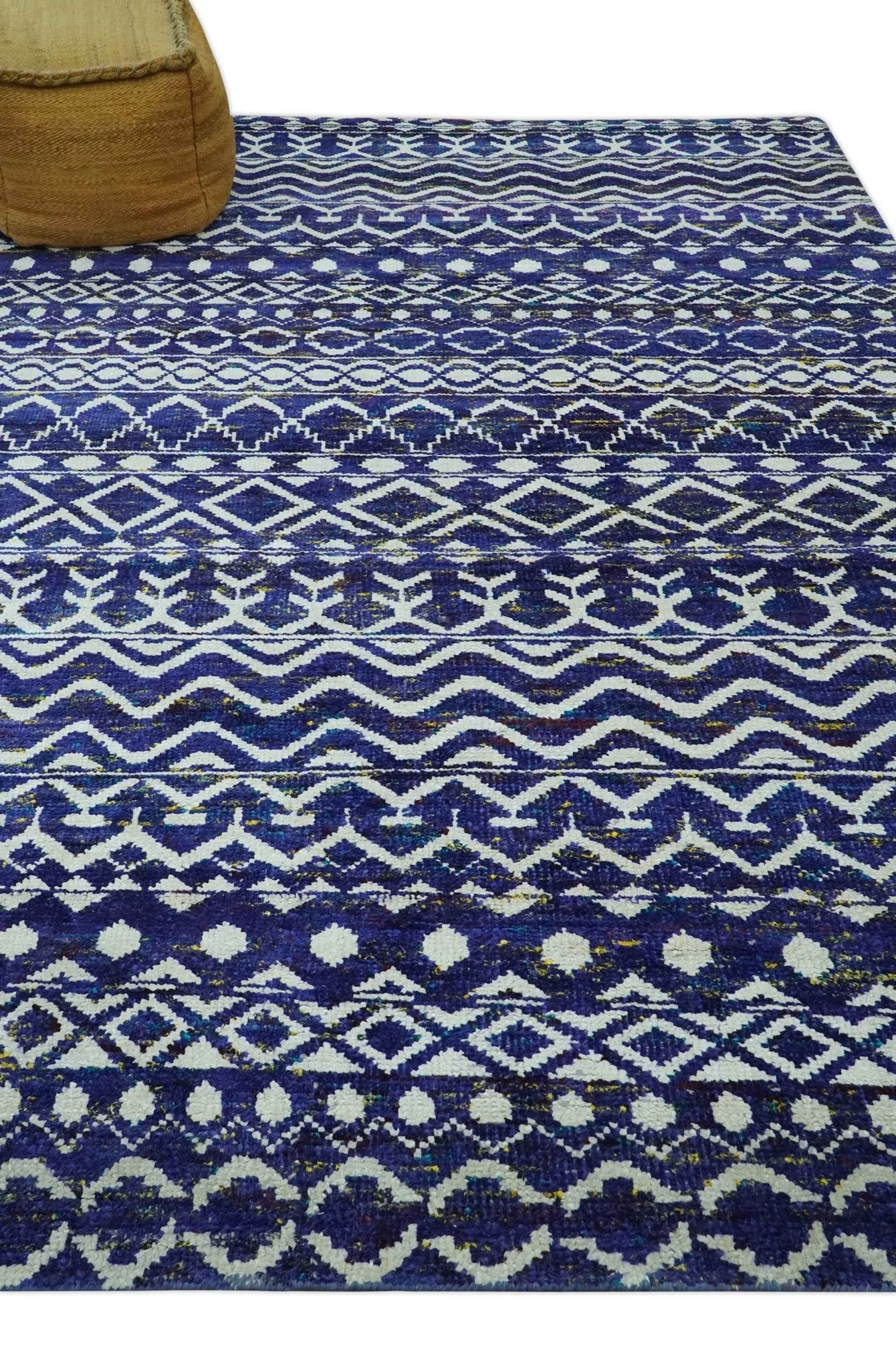Hand Knotted Blue and Ivory 8x10 Southwestern Tribal Trellis Recycled Art Silk Area Rug - Image 3