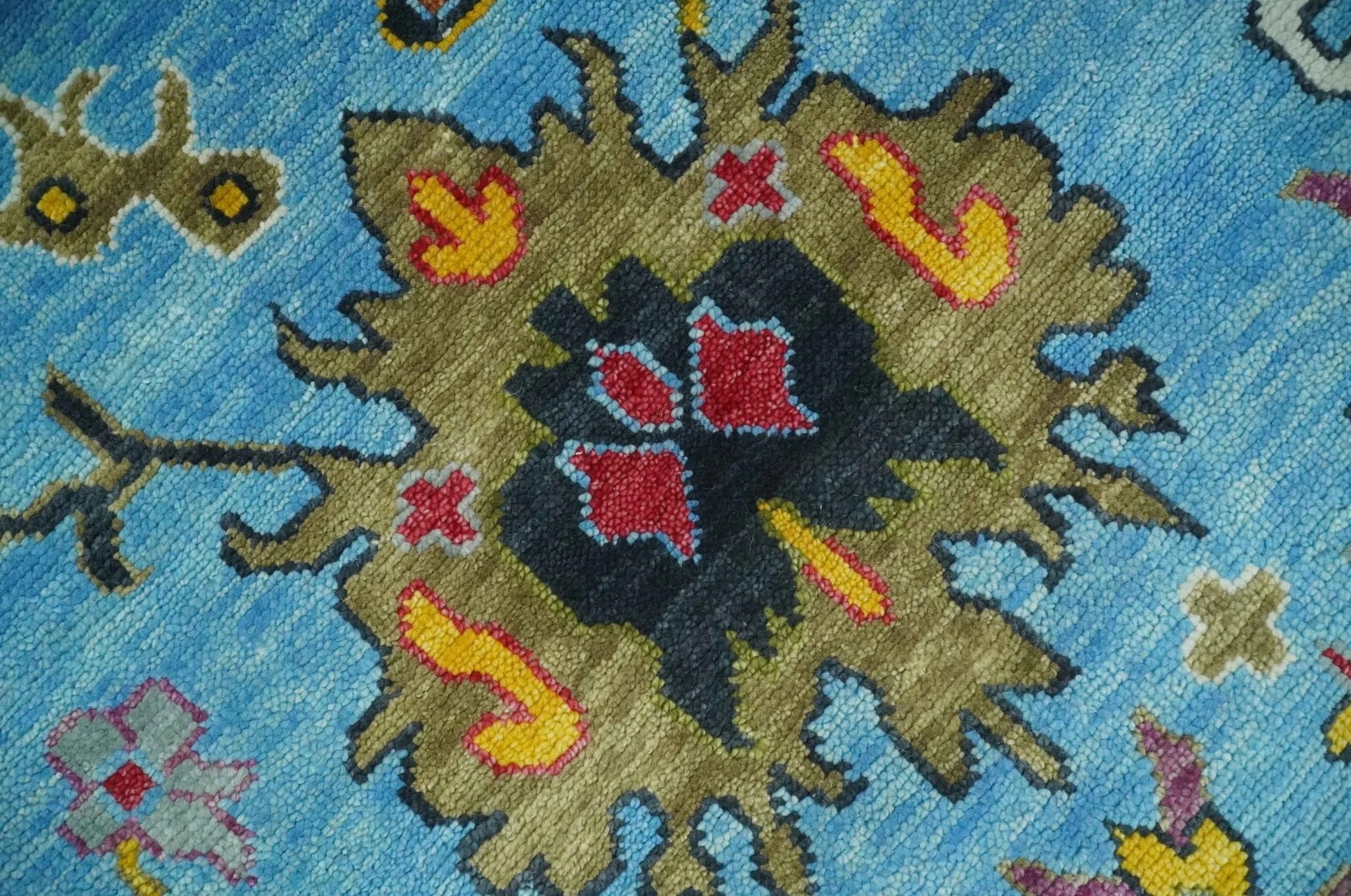 Custom Made Hand Knotted Vibrant colorful Blue and Ivory Traditional Oushak Wool Area Rug - Image 9