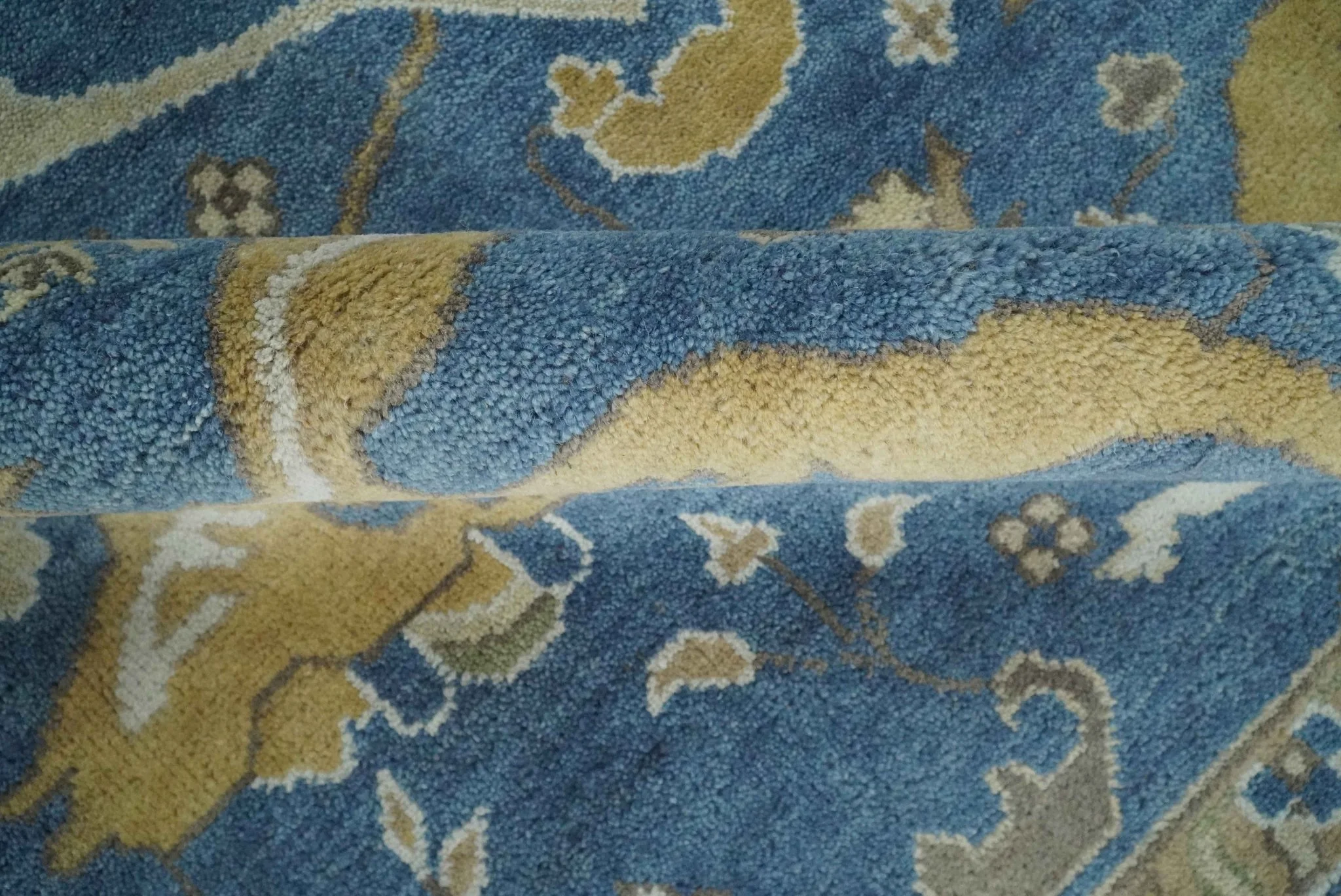 Hand Knotted Blue, Beige and Olive Oriental Oushak 8x10 Wool Area Rug - Image 6