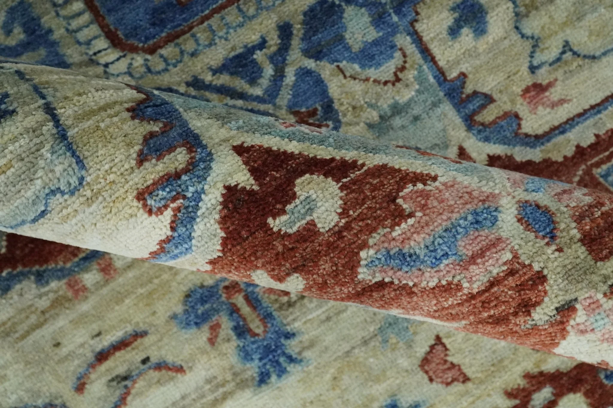 Hand Knotted Blue, Ivory and Rust Antique Persian Heriz Serapi Wool Rug, 5x8, 6x9, 8x10 and 9x12 Living Room Rug | TRD2559 - Image 6