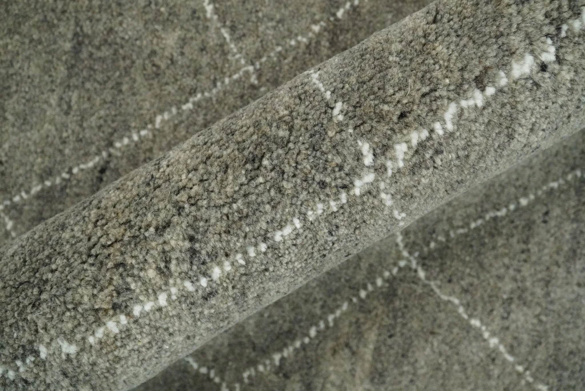 Hand Knotted Charcoal and White 9x12 Trellis Moroccan Rug Made with Fine Wool | TRDCP651912 - Image 7