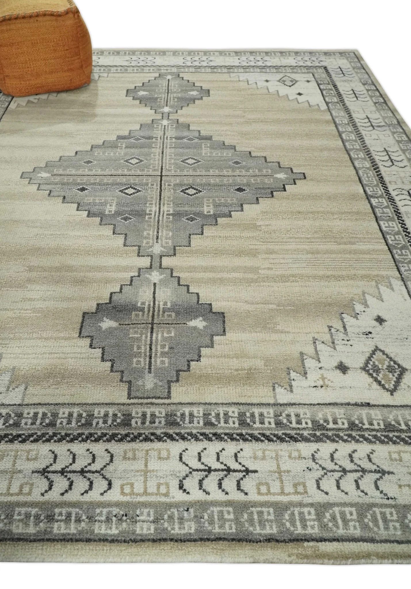 All Natural Wool Hand Knotted Gray , Beige and Ivory Traditional Heriz Serapi Multi Size wool Area Rug, Kids, Living Room and Bedroom Rug - Image 3