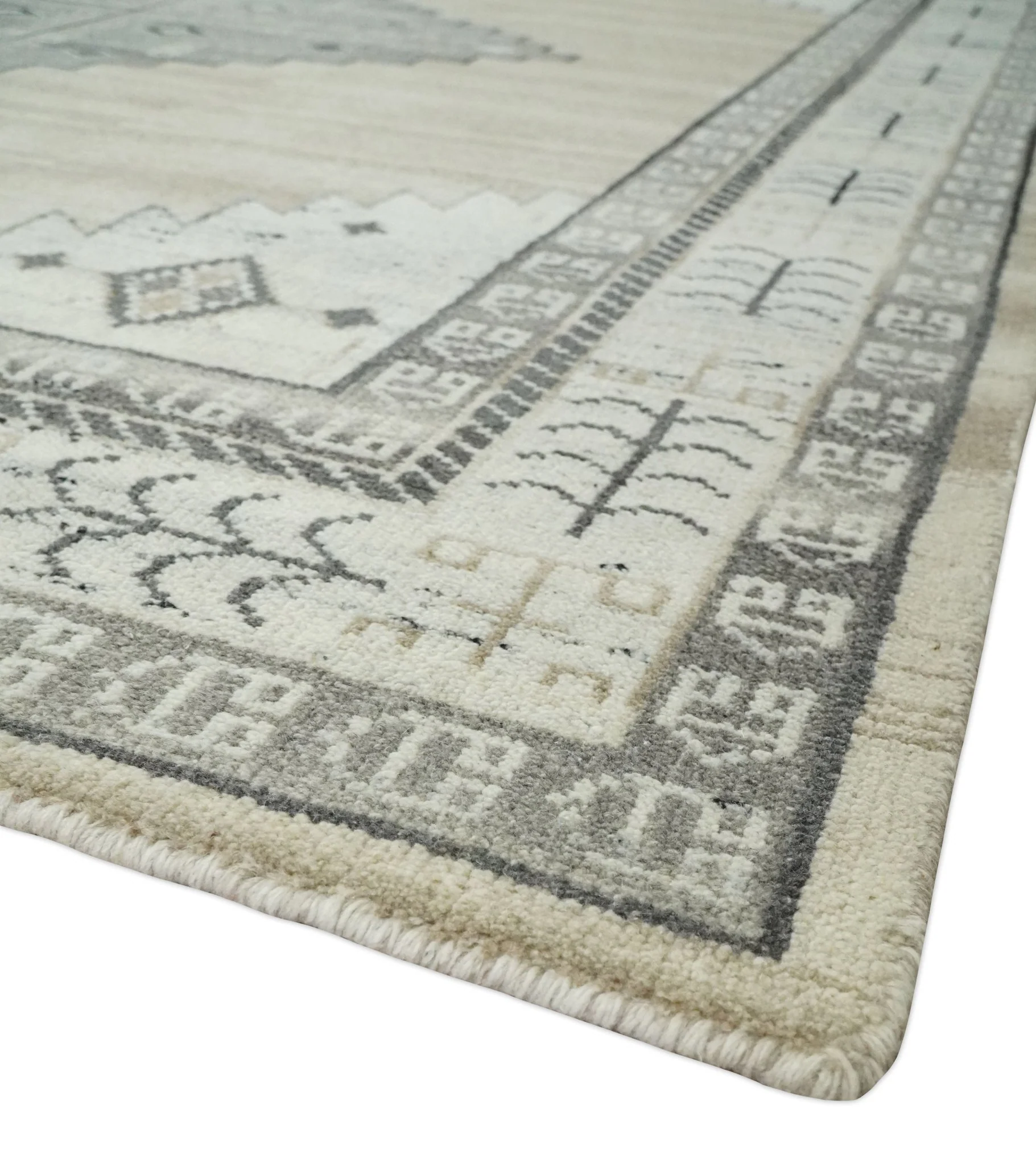 All Natural Wool Hand Knotted Gray , Beige and Ivory Traditional Heriz Serapi Multi Size wool Area Rug, Kids, Living Room and Bedroom Rug - Image 5