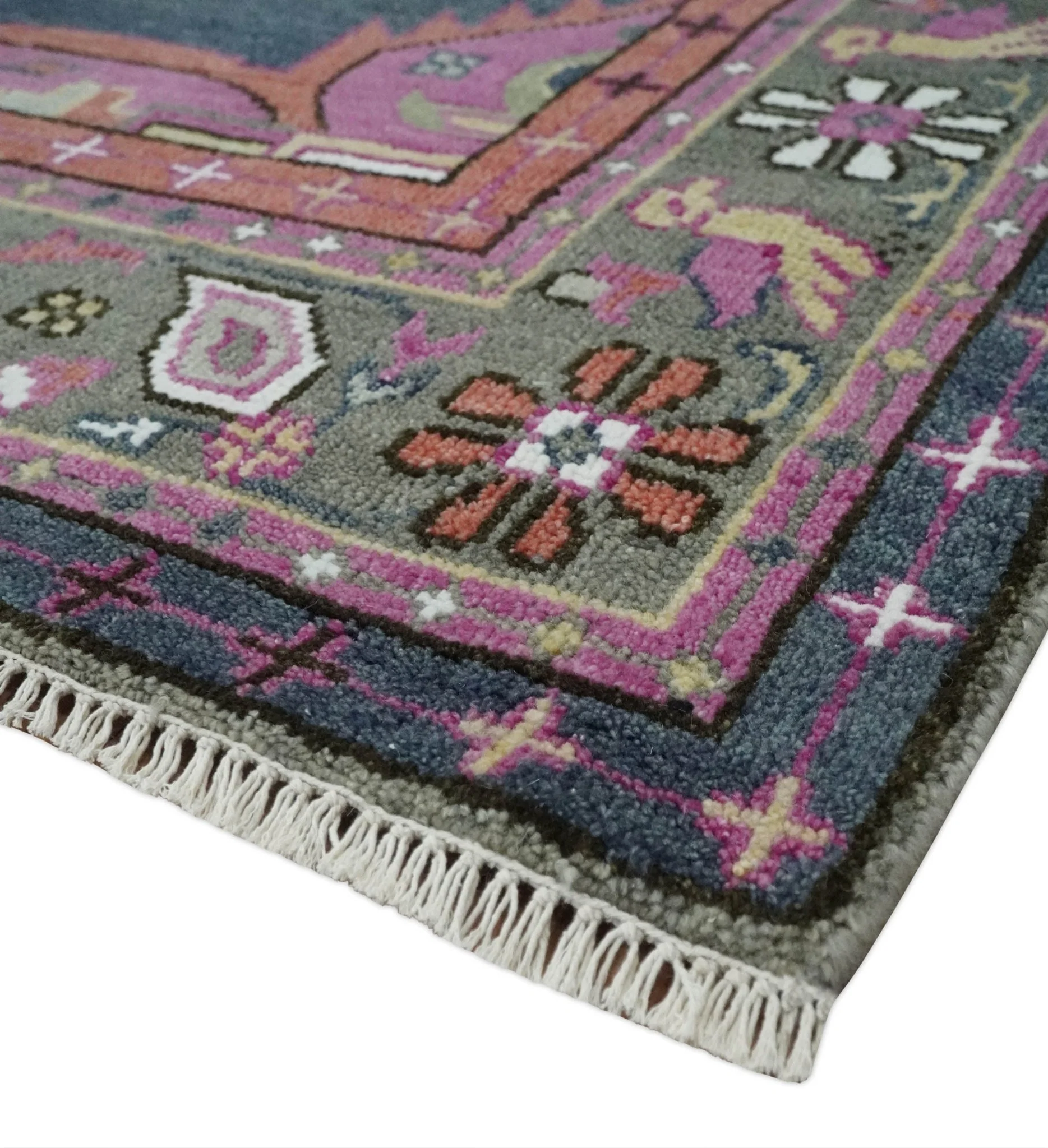8.3x9.10 Hand Knotted Charcoal, Silver and Pink Traditional Heriz Wool Area Rug - Image 5