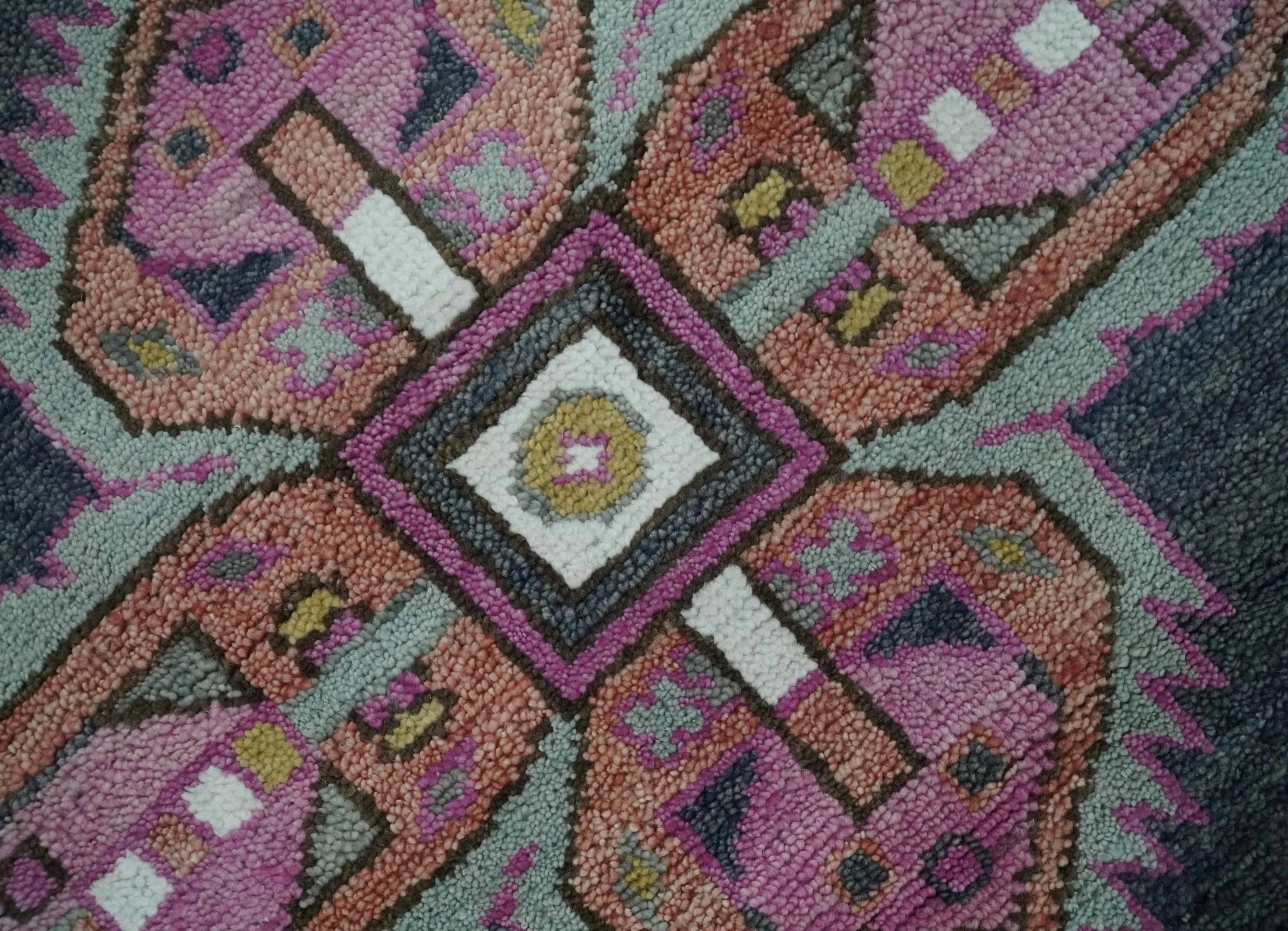 8x10 Hand Knotted Charcoal, Silver and Pink Traditional Wool Area Rug - Image 4