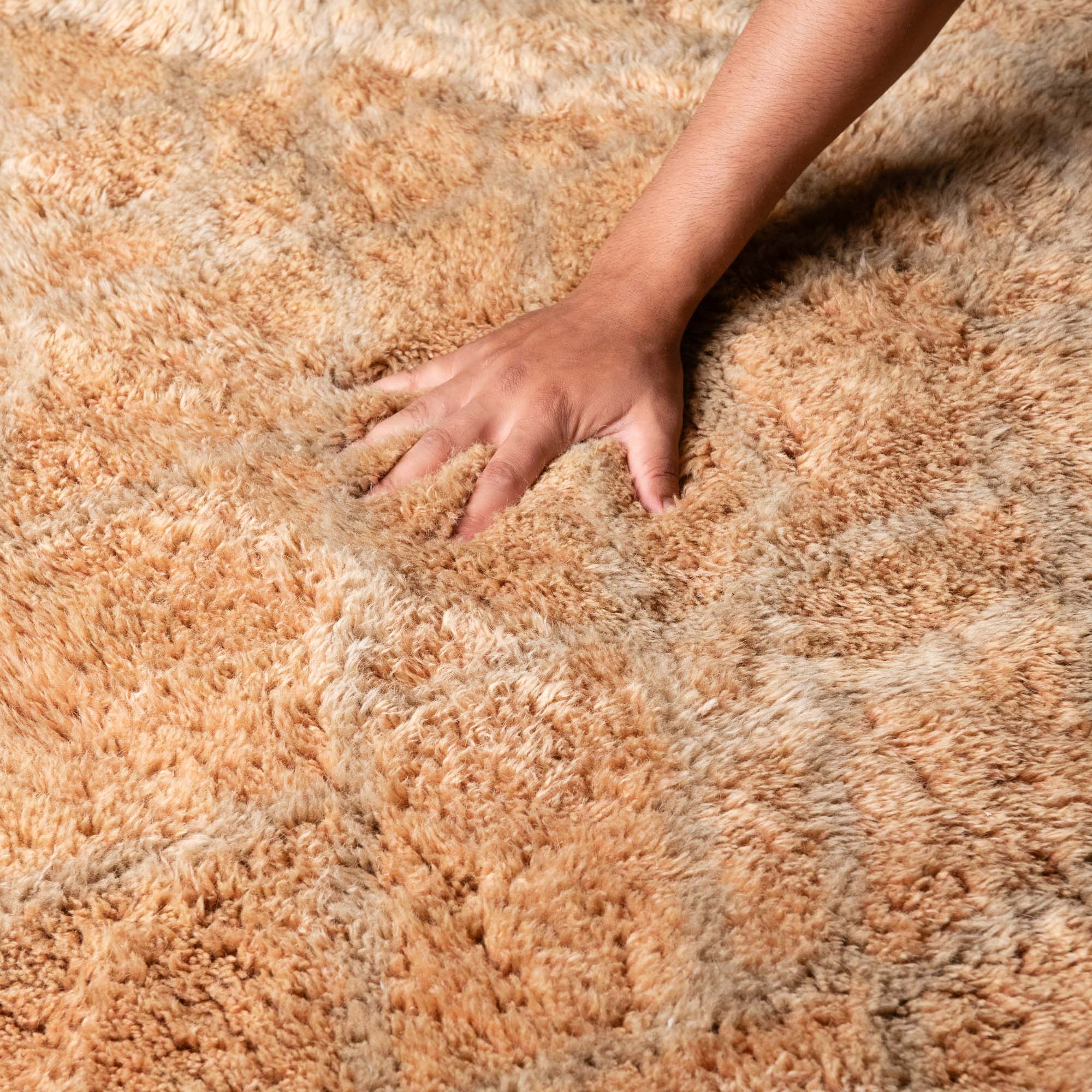 Hand Knotted Contemporary Moroccan Beige 8x10 Wool Rug - Image 6