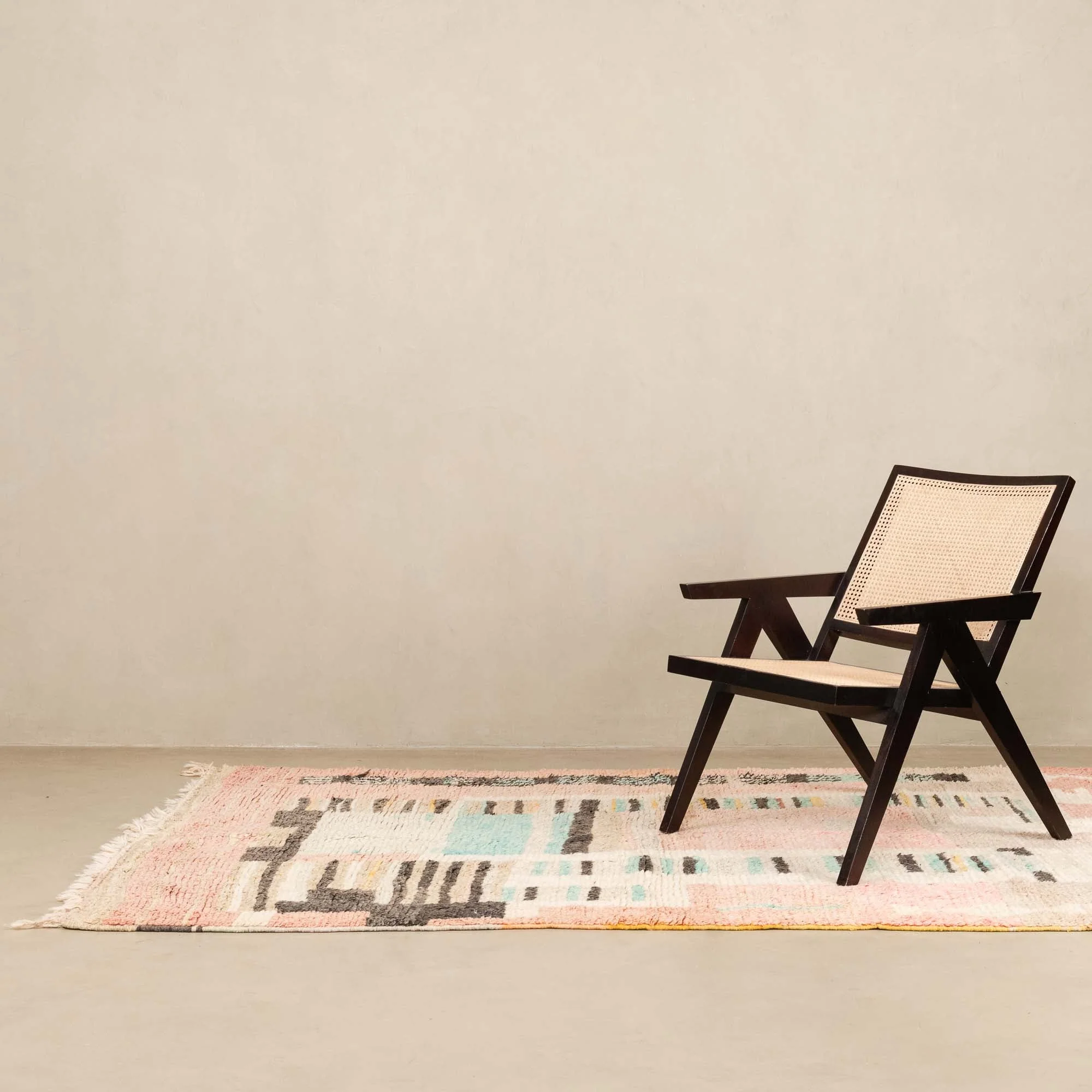 Hand Knotted Contemporary Moroccan Design Peach 5x8.5 Wool Rug - Image 2