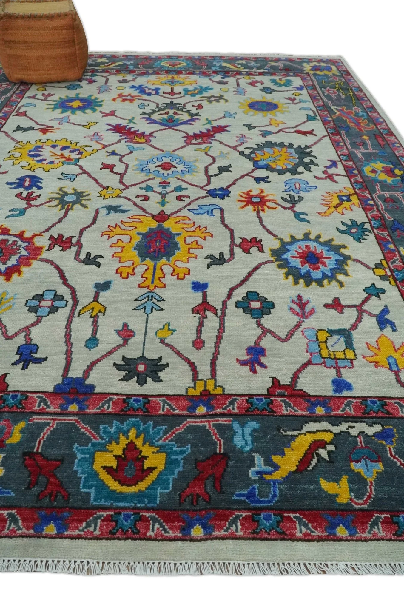Hand Knotted Ivory and Charcoal 9x12 Traditional Oushak Wool Rug - Image 3