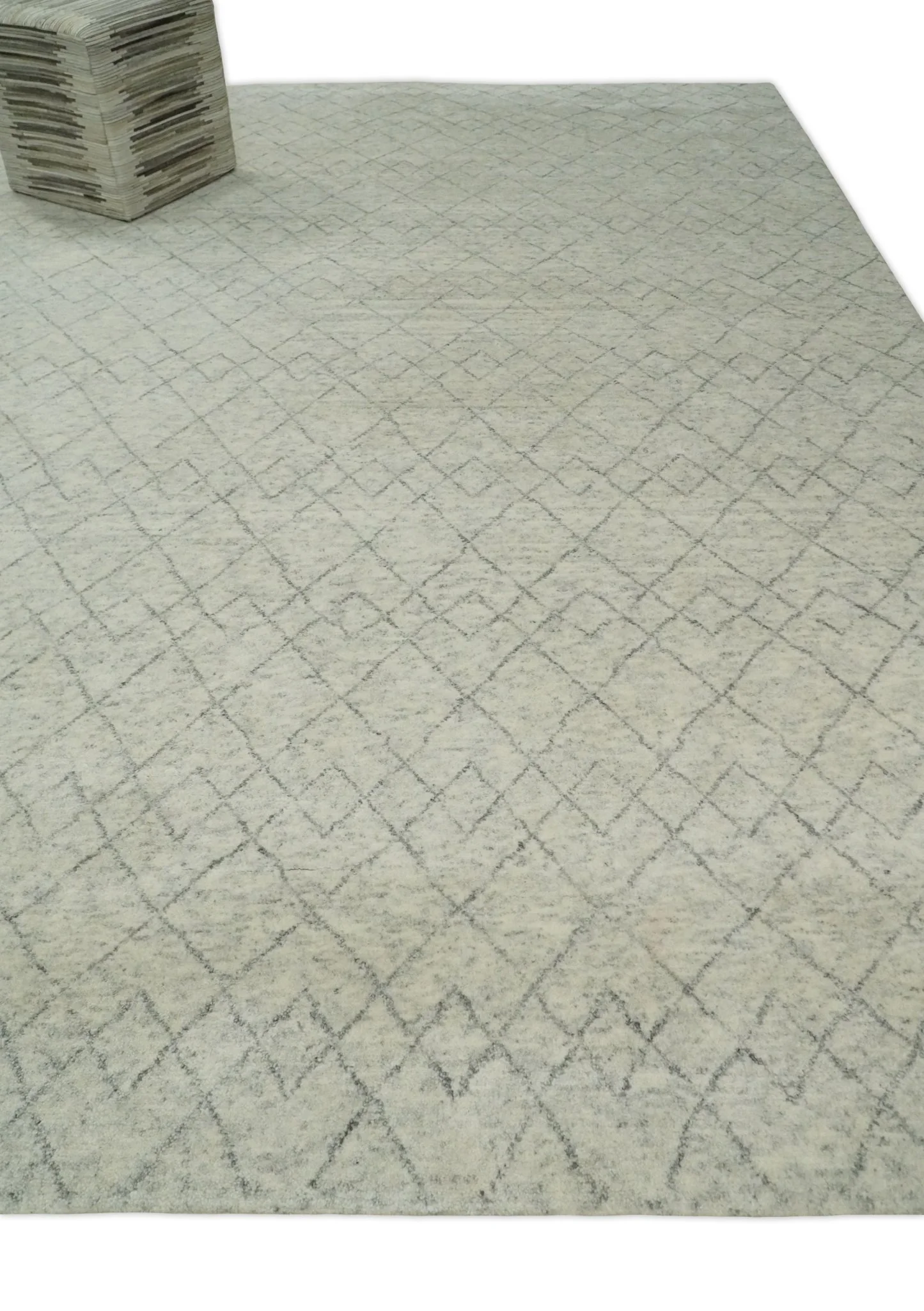 Hand Knotted Ivory and Charcoal 9x12 Trellis Moroccan Rug Made with Fine Wool | TRDCP654912 - Image 3