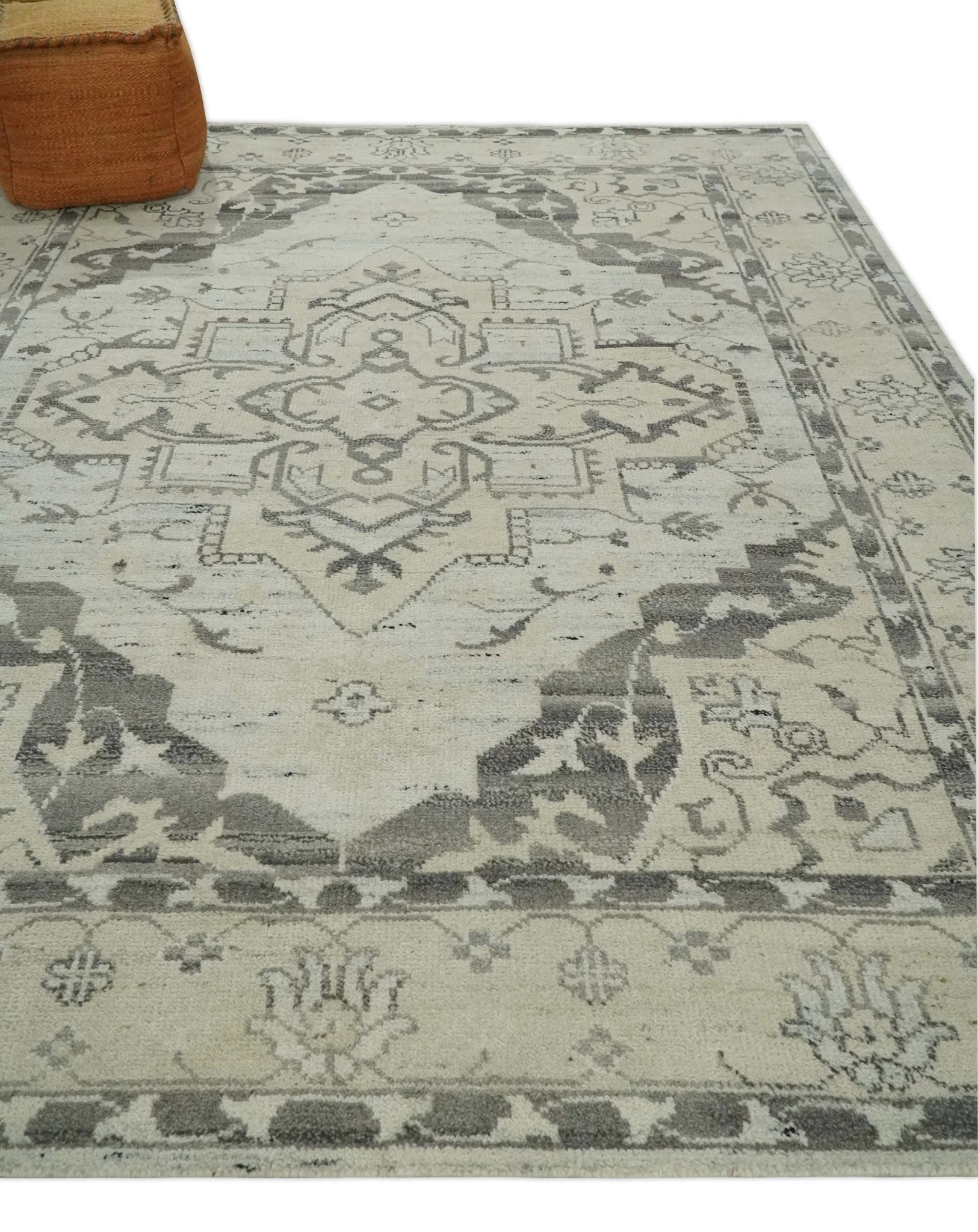 Hand Knotted Earthy Neutral Serapi Wool Rug, Charcoal, Beige and Ivory - Image 3