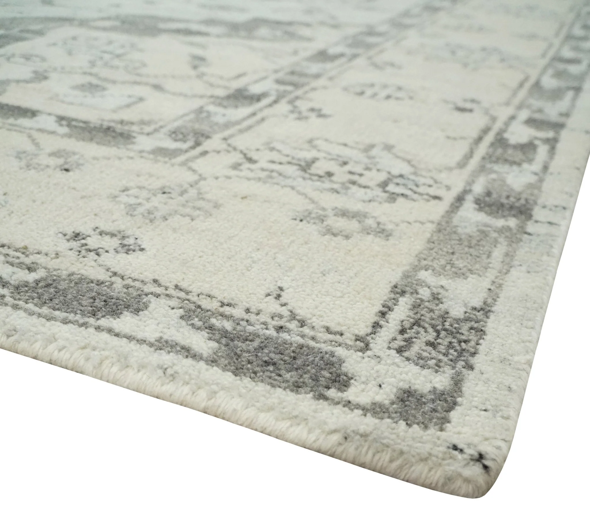 Hand Knotted Earthy Neutral Serapi Wool Rug, Charcoal, Beige and Ivory - Image 5