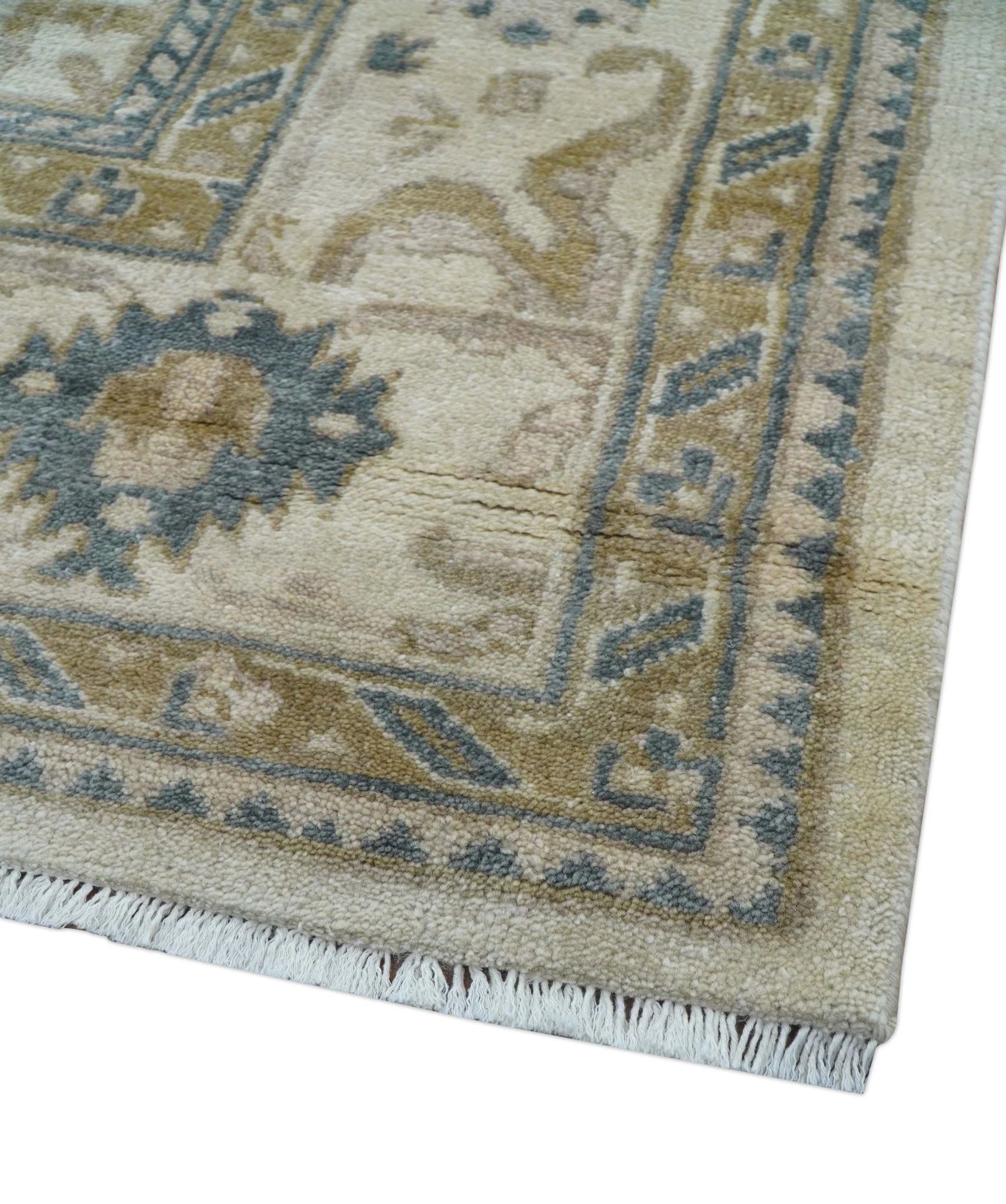 Hand Knotted Ivory And Gray Traditional Oushak Design 8x10 Wool Rug - Image 4