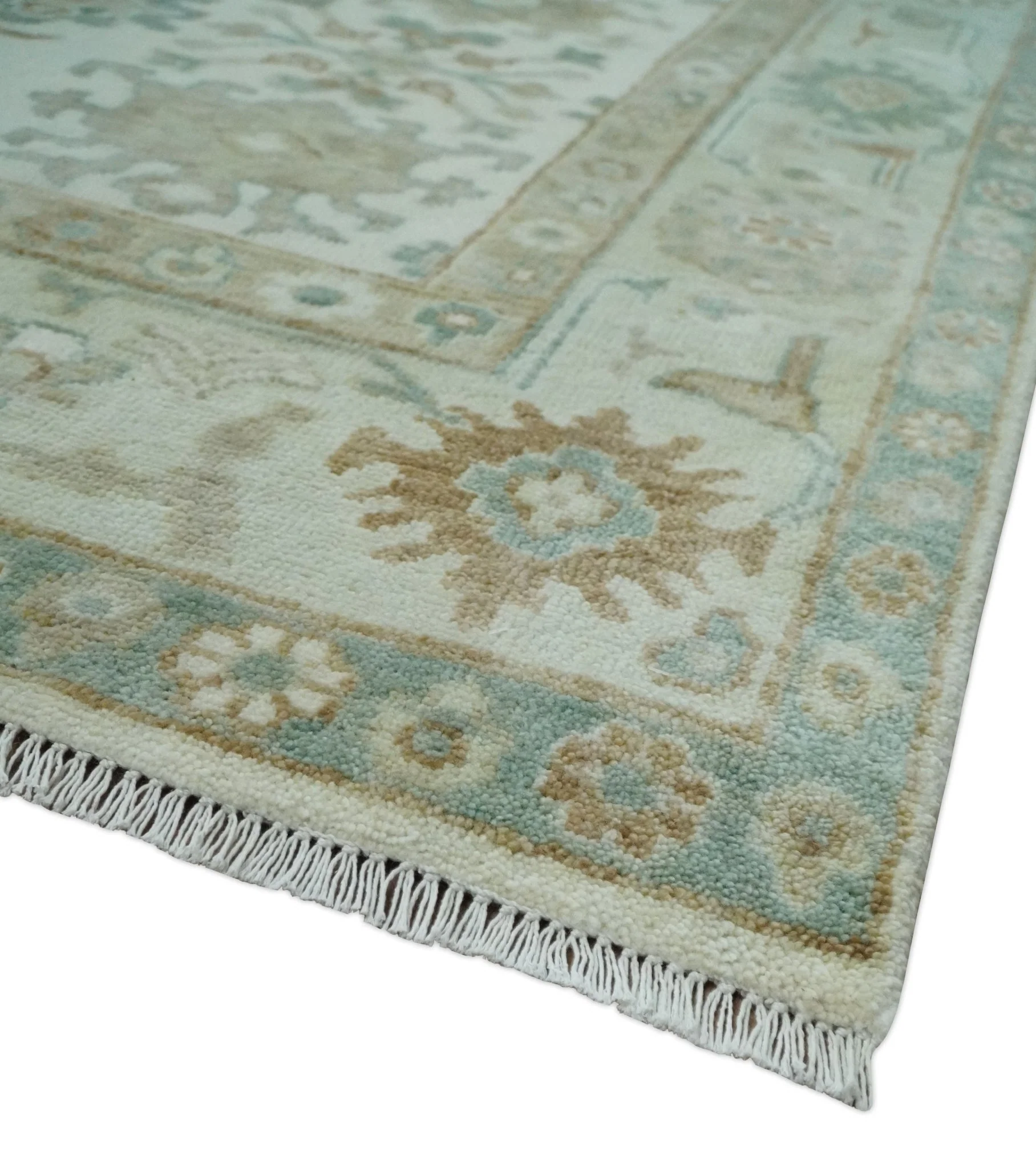 Hand Knotted Ivory and Silver 8x10 Traditional Oushak Wool Area Rug - Image 5