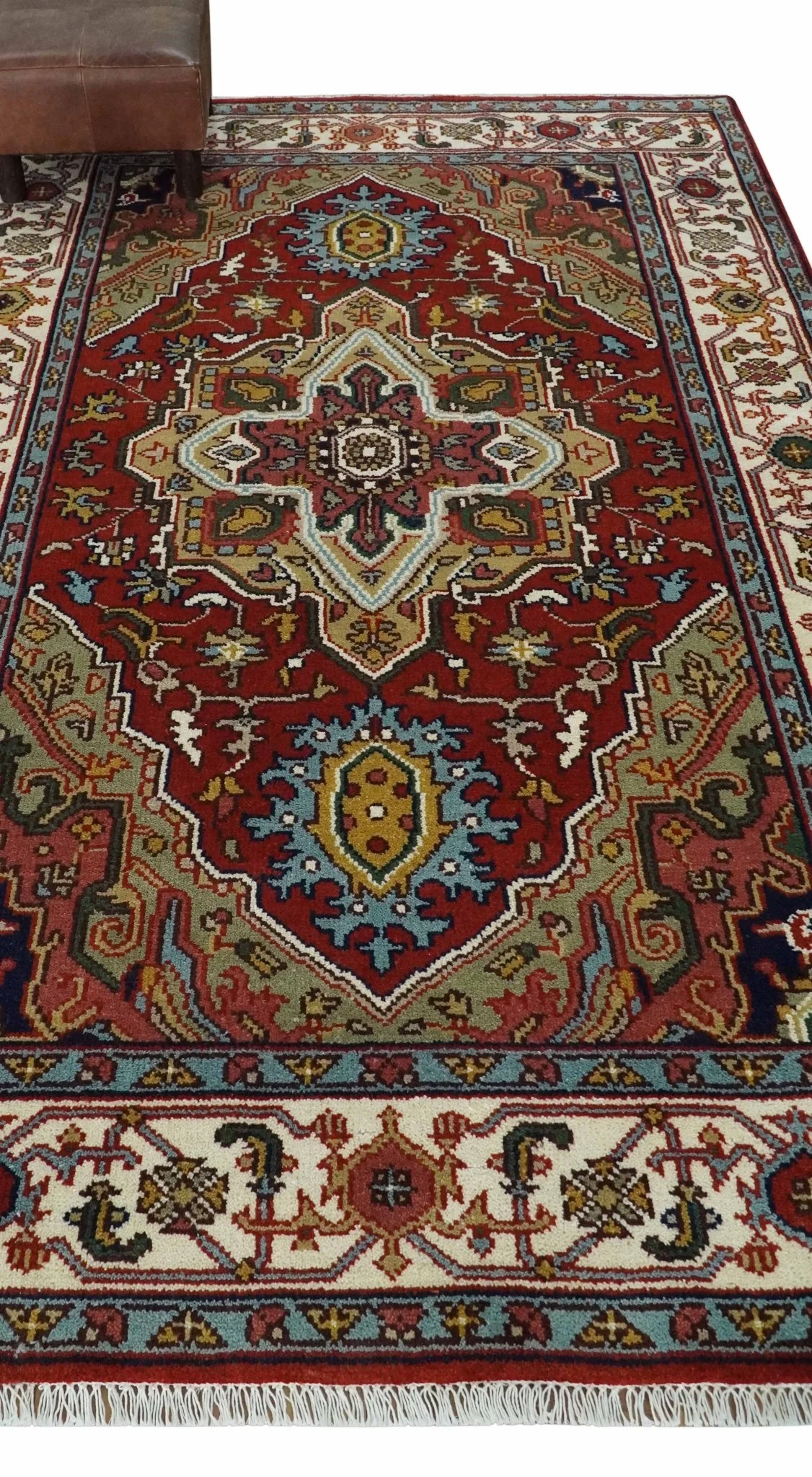 Hand knotted 5x8 Mustard, Brown and Ivory Traditional Heriz Serapi wool area rug - Image 3