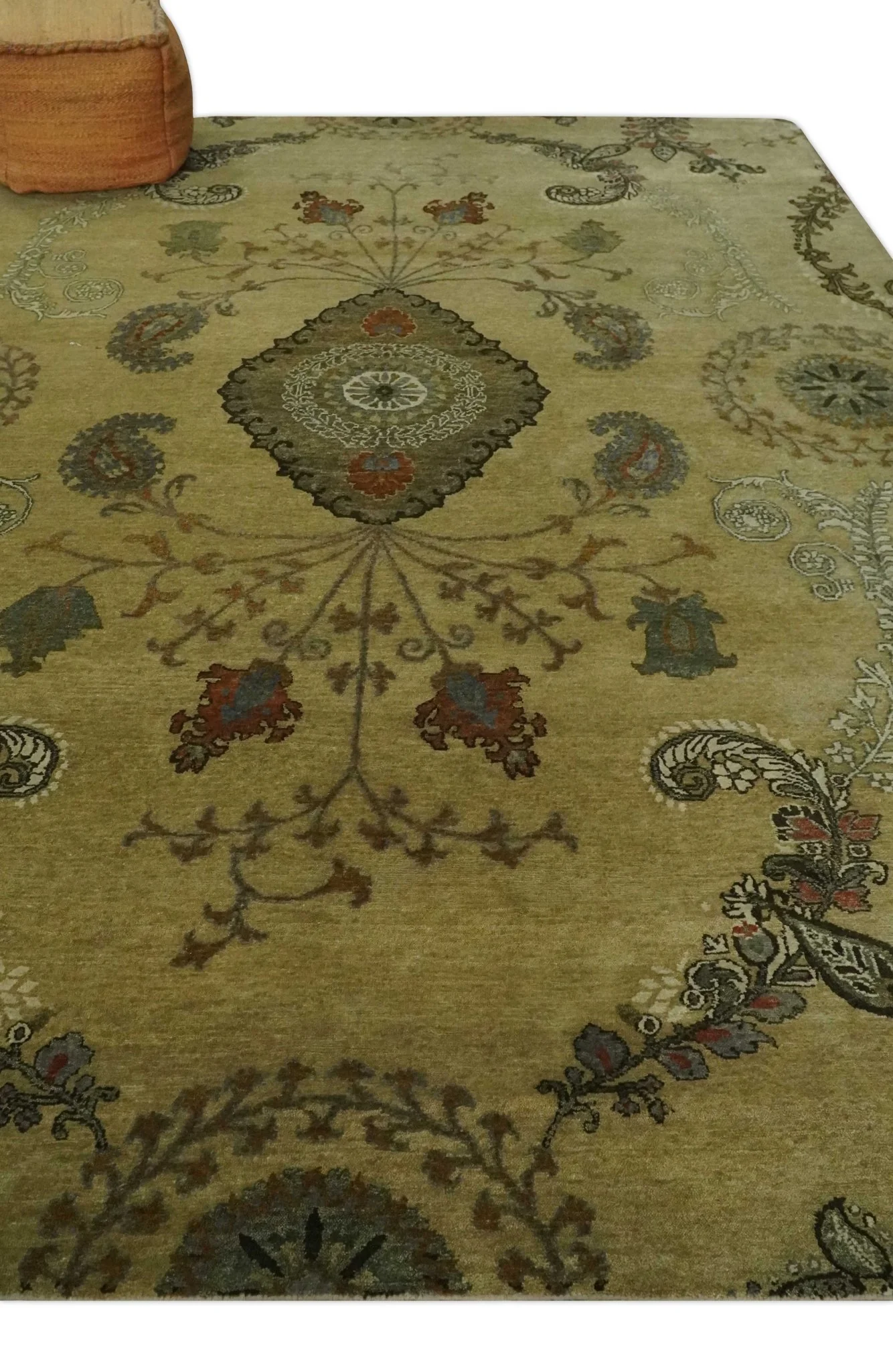 Oriental Floral Hand knotted Olive and Green 8x10 and 8.7x11.8 wool Area Rug - Image 3