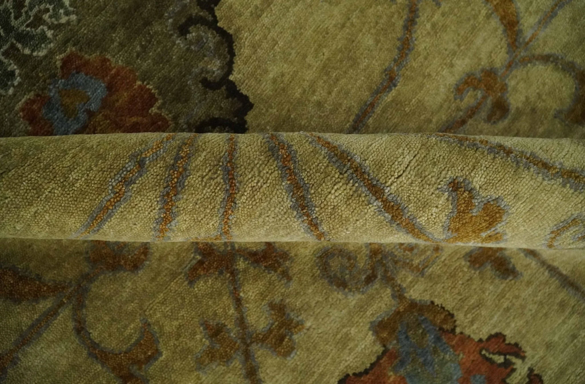 Oriental Floral Hand knotted Olive and Green 8x10 and 8.7x11.8 wool Area Rug - Image 7