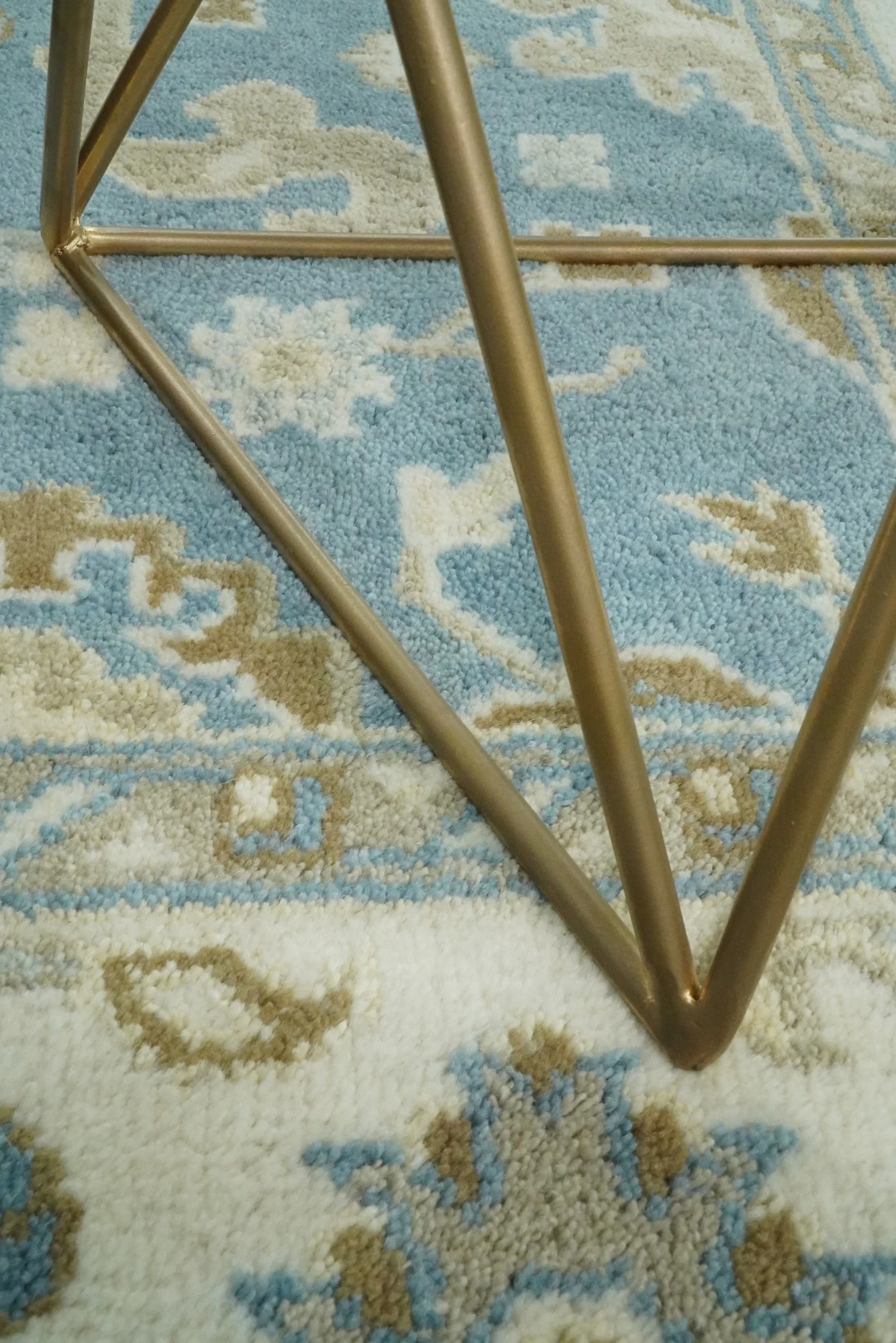 Hand Knotted 6x9  Oushak Light Blue and Beige Wool Area Rug | TRDCP1069 - Image 4