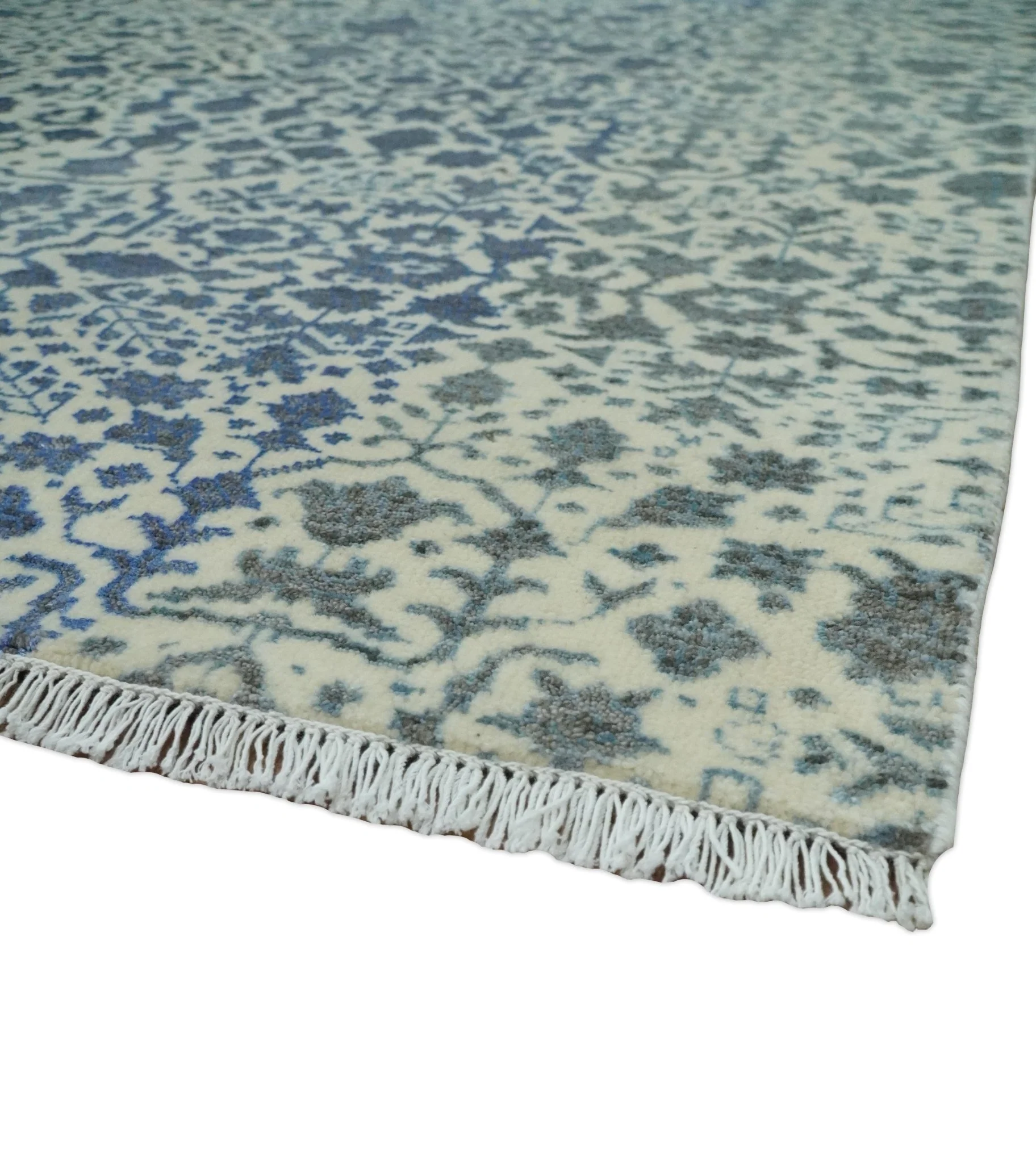Woolen Modern Contemporray Wool Beige, Blue and Silver Hand knotted Rug - Image 5