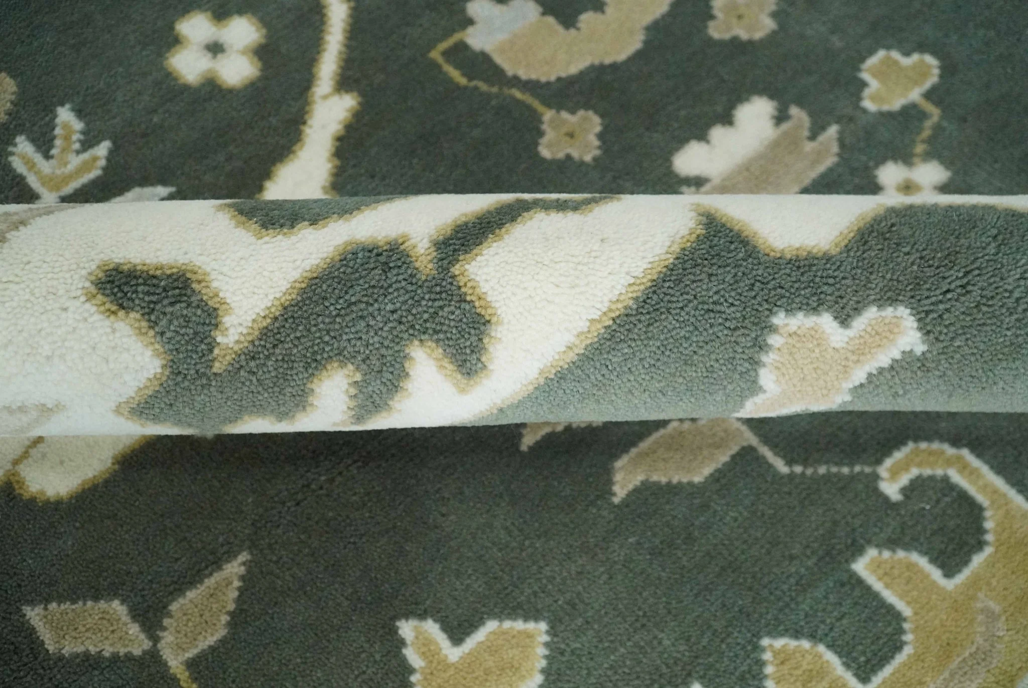 Custom Made Emerald Green Fine Hand knotted Wool Traditional Oushak Area Rug - Image 6