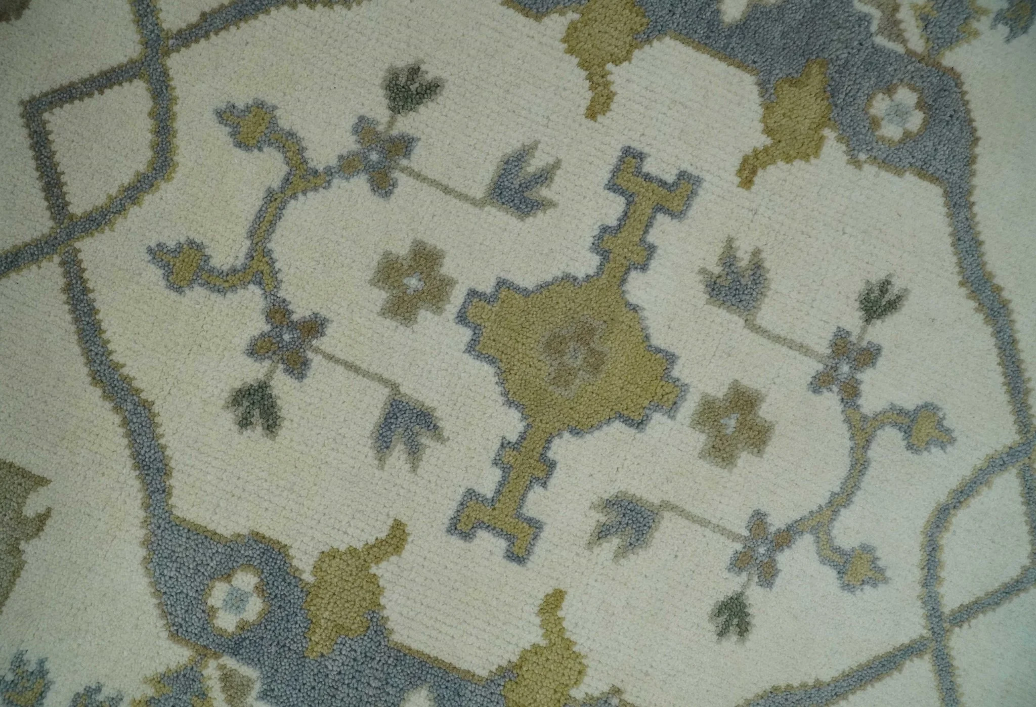 Hand Knotted Oriental Oushak Ivory, Charcoal and Beige Wool Area Rug - Image 4