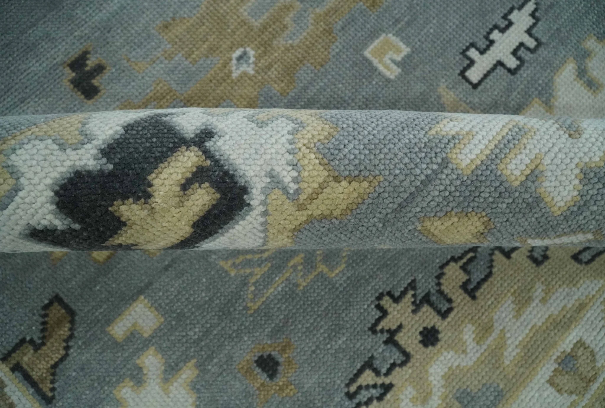 Custom Made Hand Knotted Silver and Beige Traditional Oushak Wool Area Rug - Image 6