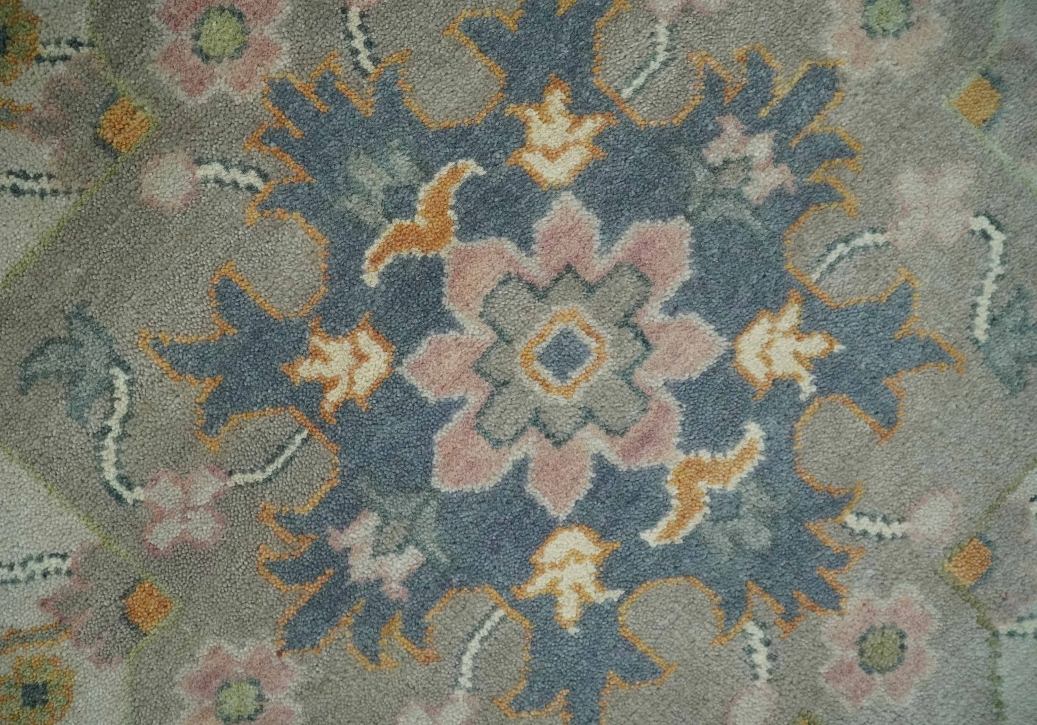 9x12 Hand Knotted Silver and Blue Traditional Heriz Serapi Antique Wool Rug, Living Room and Bedroom Rug - Image 4