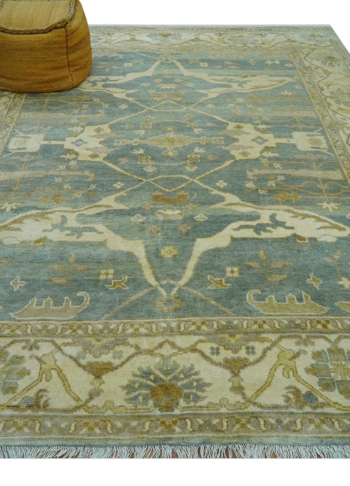Hand Knotted Traditional Oushak Design Blue And Beige 8x10 Wool Area Rug - Image 4