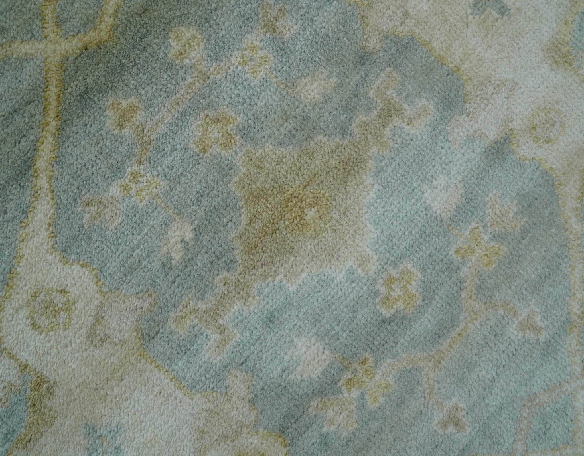Hand Knotted Traditional Oushak Design Blue And Beige 6x9 Wool Rug - Image 7