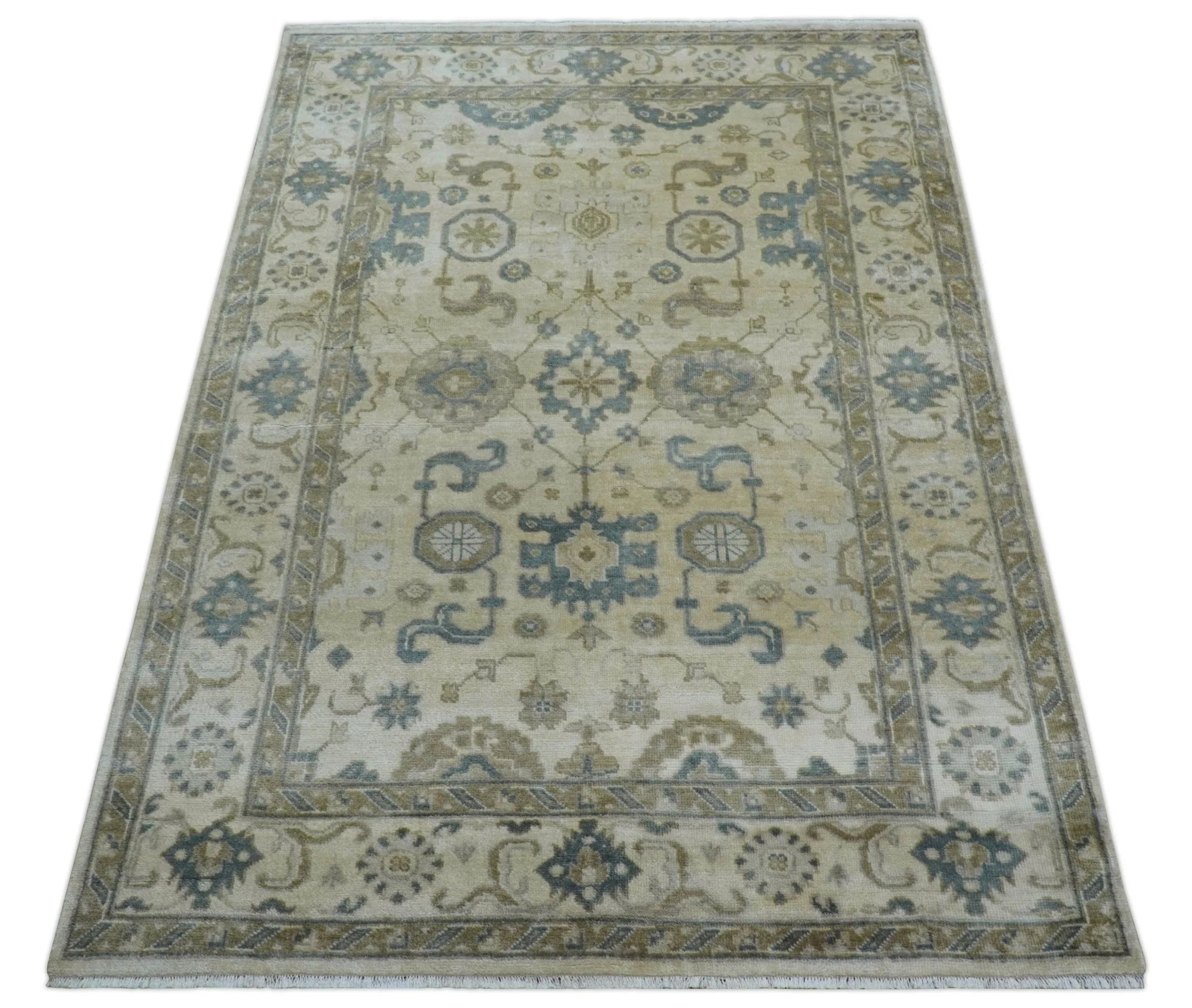 Hand Knotted Traditional Oushak Design Ivory And Gray 6x9 Wool Rug - Image 11